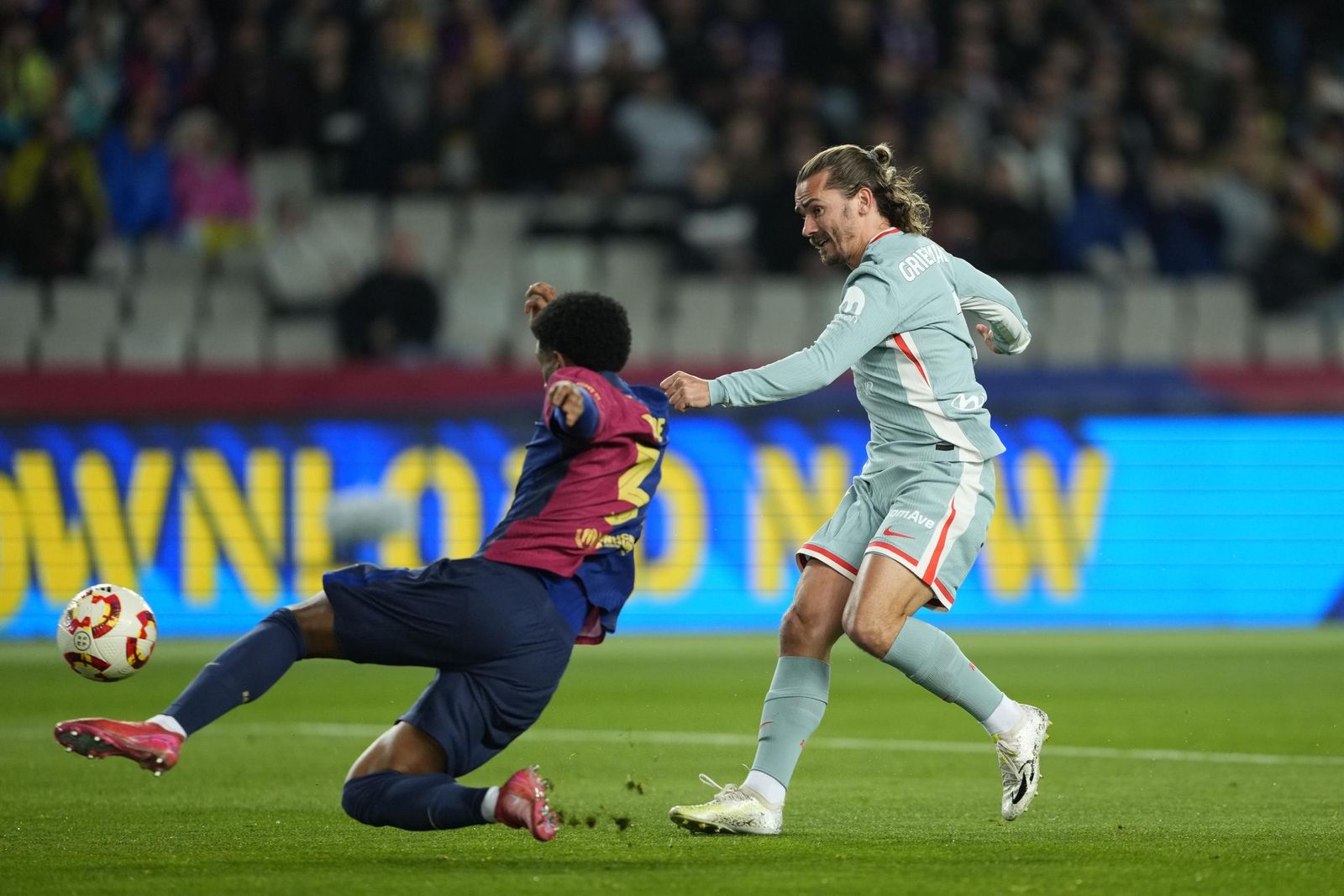 Las fotos del espectacular Barcelona - Atlético de Madrid