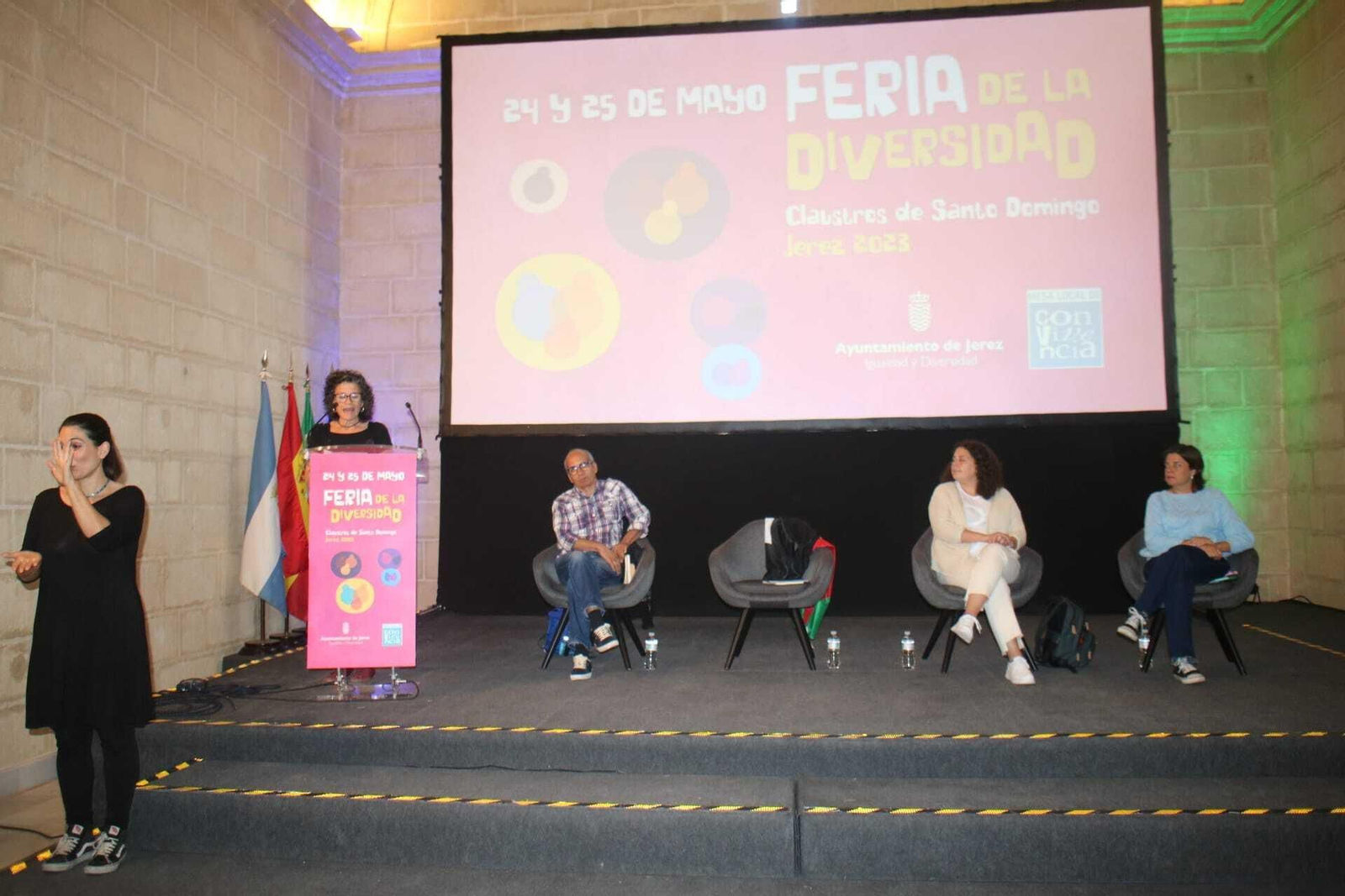 Feria de la Diversidad en los Claustros de Santo Domingo de Jerez