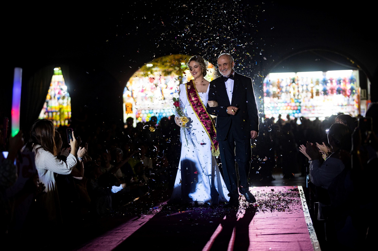 Feria de Puerto Real 2023: Las imágenes de la gala de coronación y el alumbrado