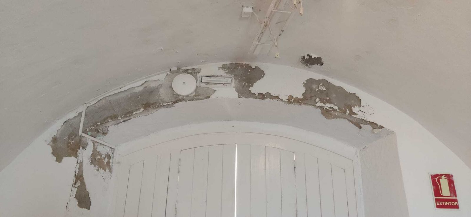 Así se encuentra el interior del Baluarte de la Candelaria de Cádiz