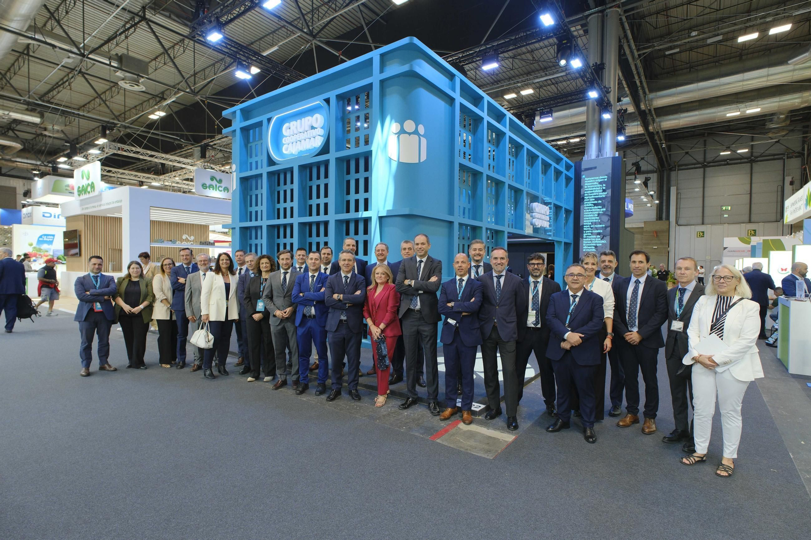 Directivos y profesionales de Grupo Cajamar en Fruit Attraction.