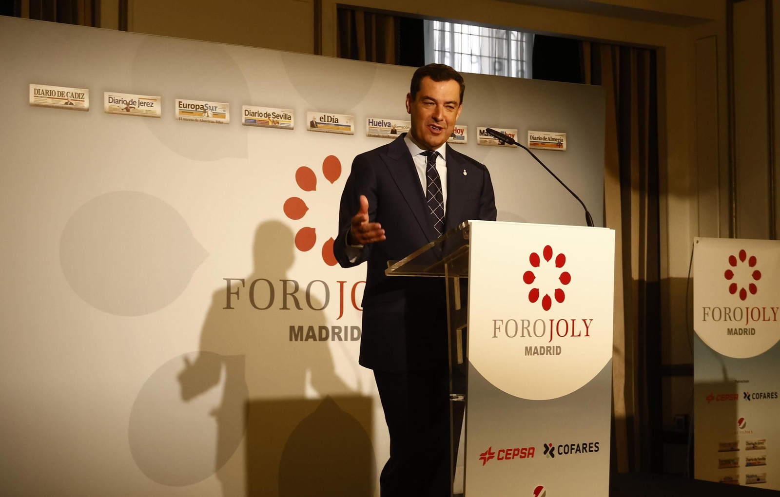 Foro Joly con Juanma Moreno en Madrid, todas las imágenes