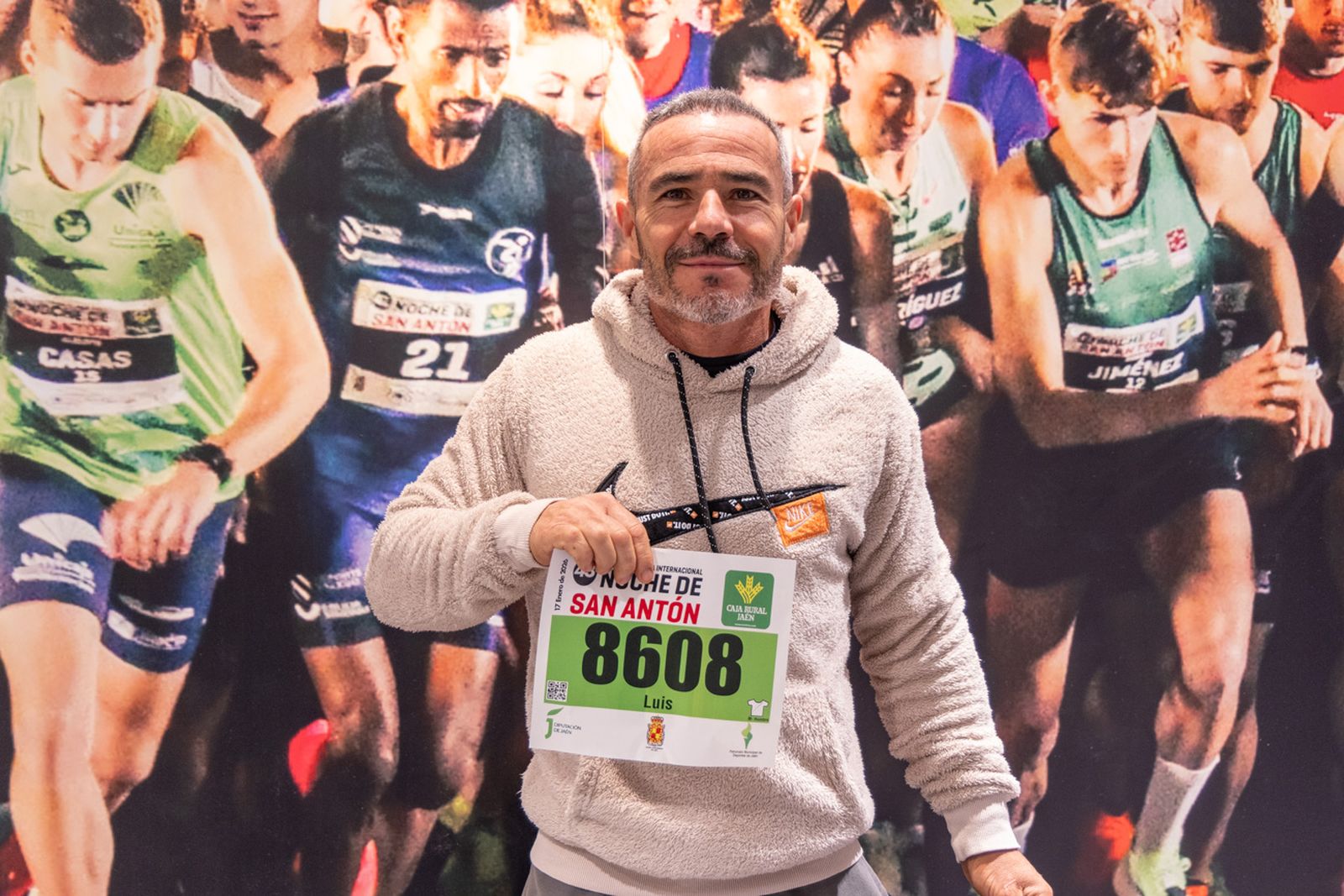 El pistoletazo de salida de la recogida de dorsales de la Carrera de San Antón 2026