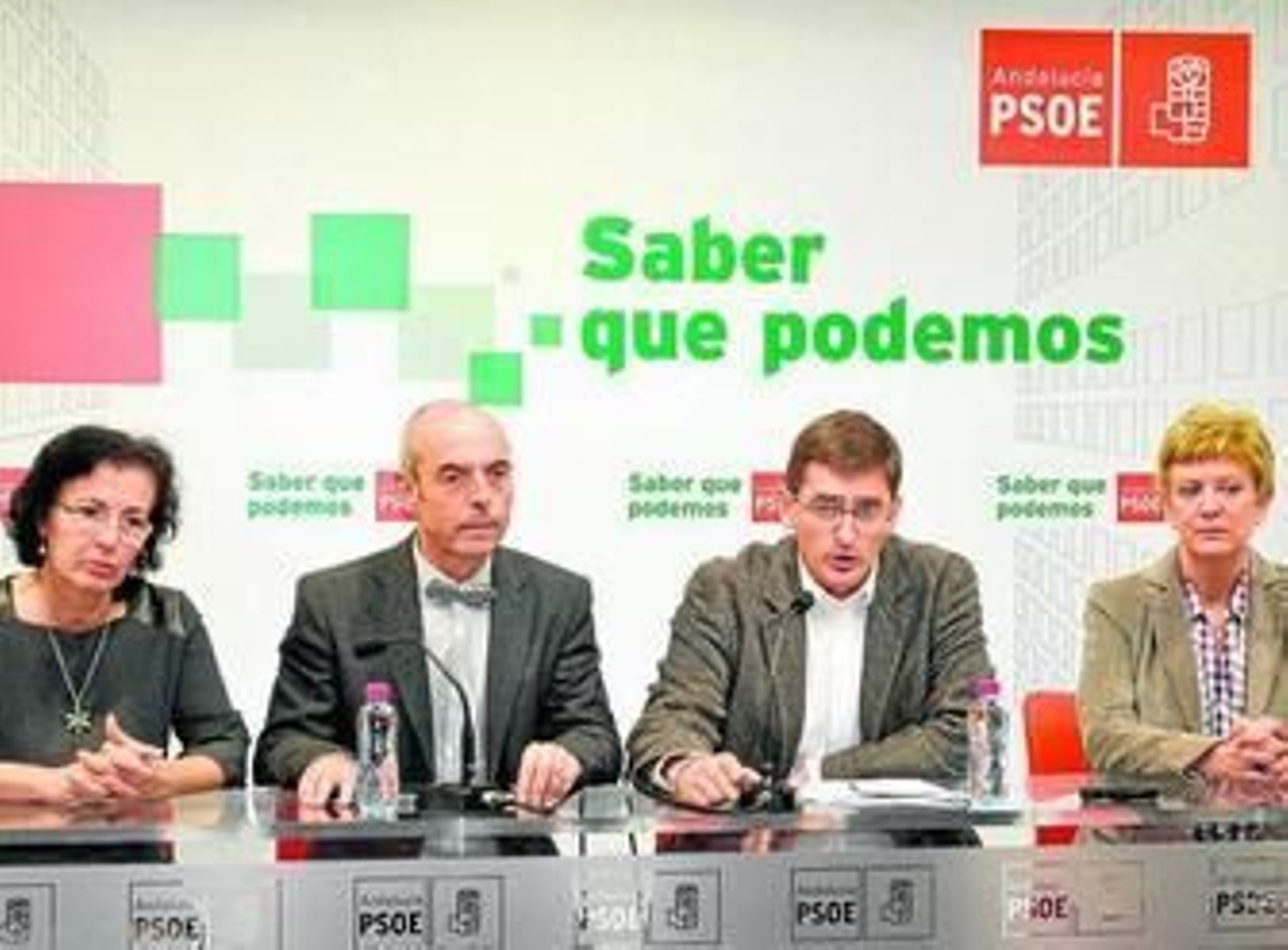 Los socialistas Gracia Fernández, Antonio Hurtado, José Luís Sánchez Teruel y Consuelo Rumí.