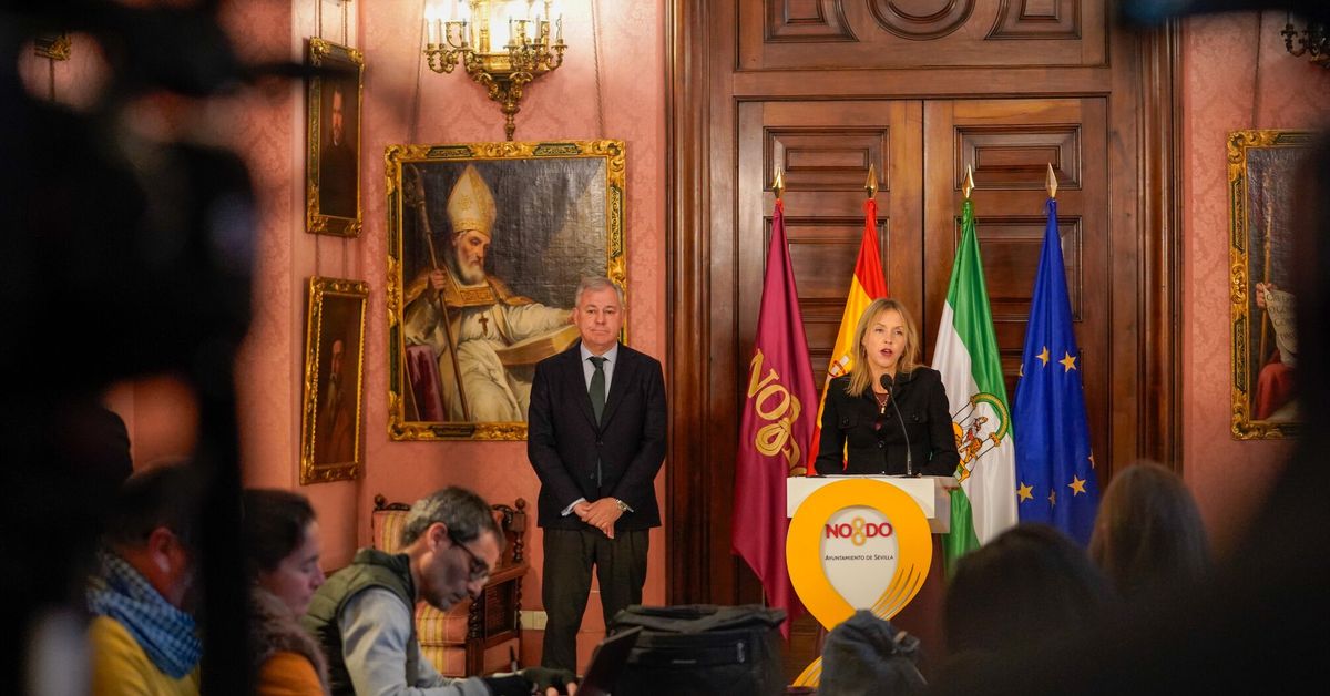 El pacto del PP con Vox en Sevilla incluye un plan para erradicar a los manteros