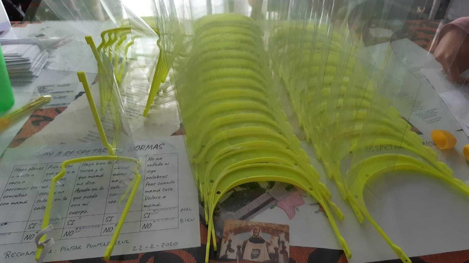 Material de trabajo de los voluntarios