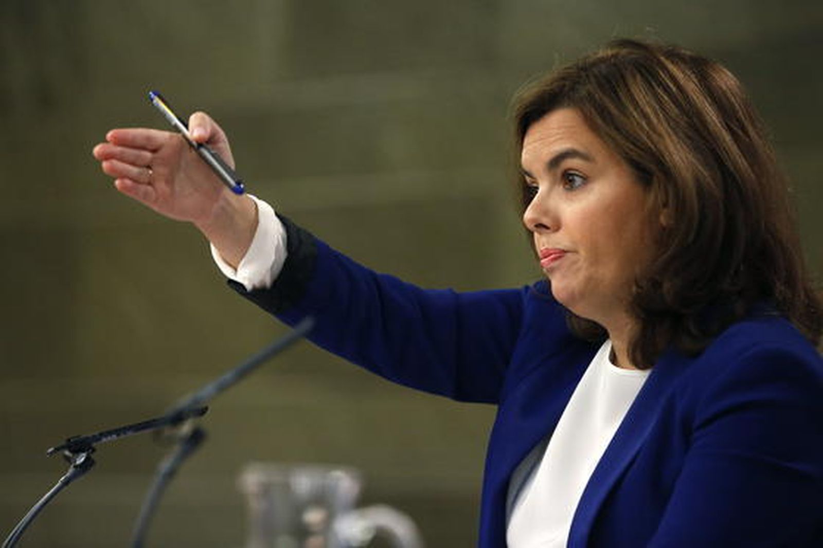 El Gobierno llama a la reflexión para que Mas no se someta a una fuerza antisistema