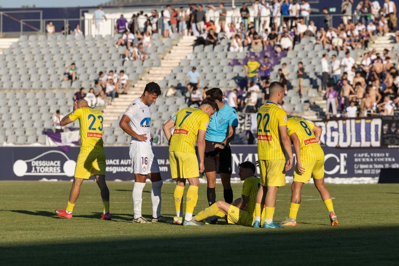 Las mejores imágenes del Real Jaén - CD Huétor Tájar Las mejores imágenes del Real Jaén - CD Huétor Tájar