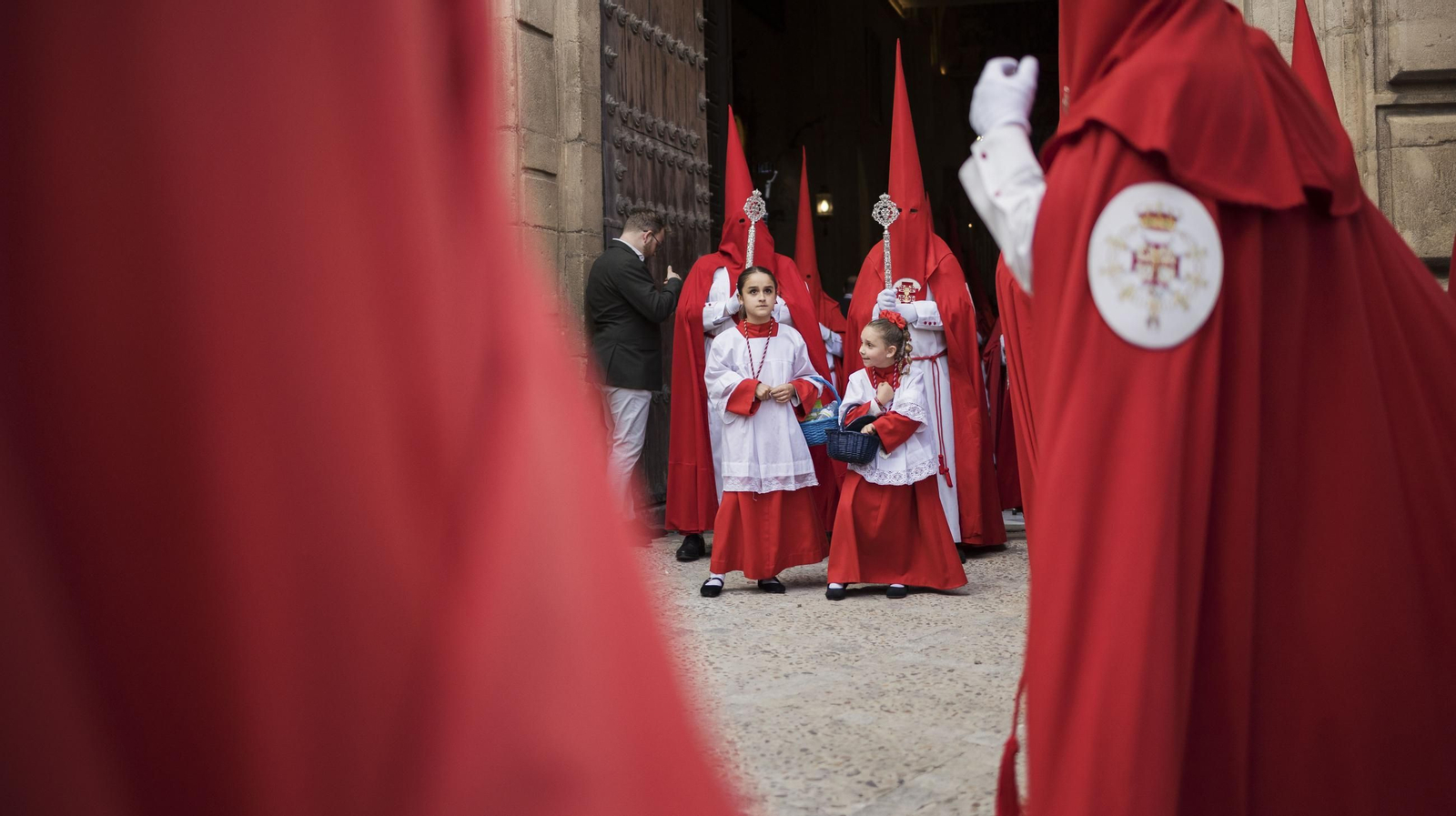 Imágenes de la Hermandad de la Cena en el Lunes Santo de Jerez 2025