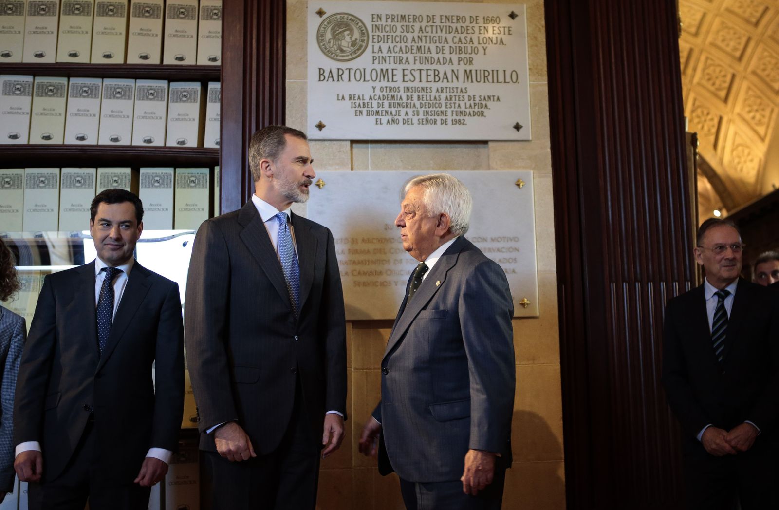 Las imágenes de la visita del Rey a Sevilla
