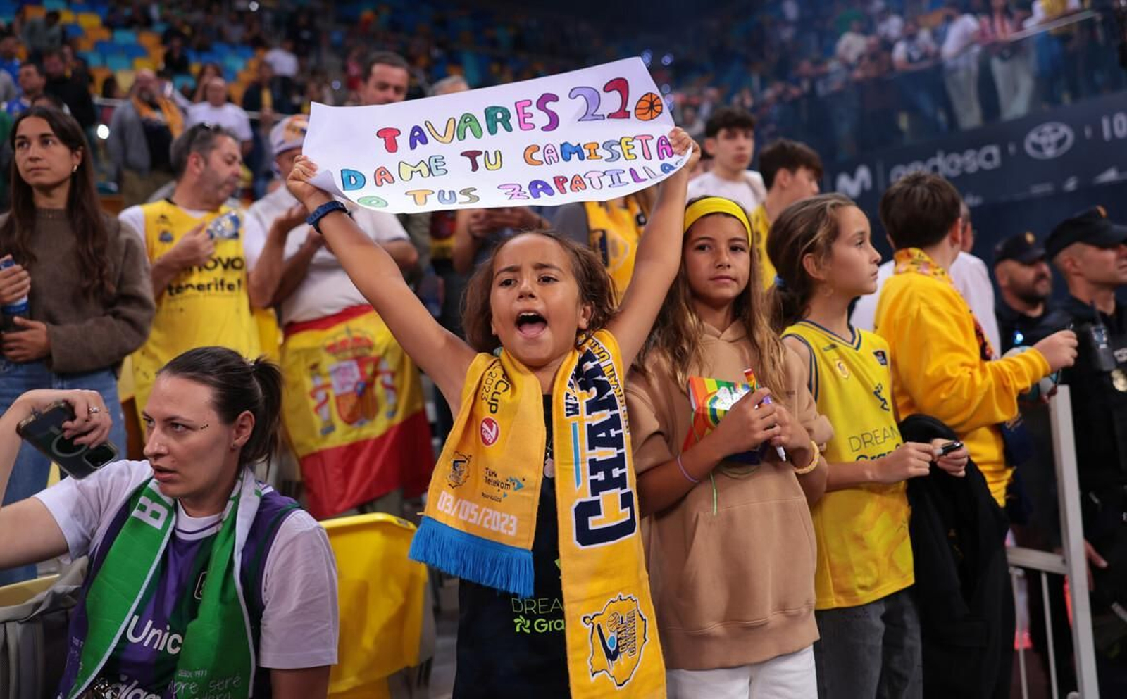 El Unicaja, campeón de Copa: Todas las imágenes del partido, la fiesta y la llegada a Málaga
