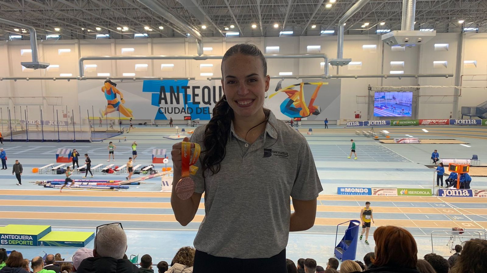 Carmen Avilés posa con el bronce logrado en el Nacional sub 23.