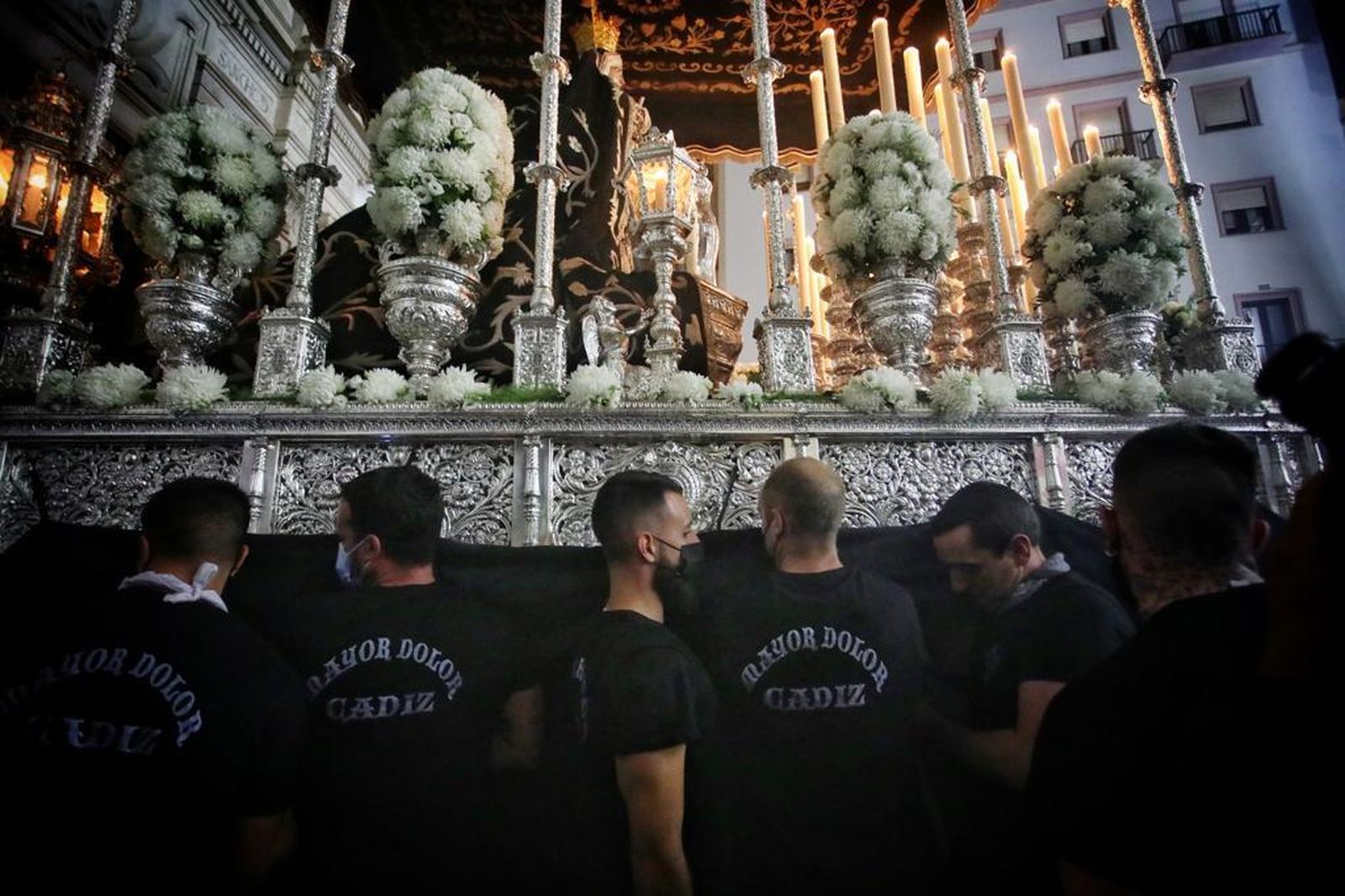 Las imágenes de la cofradía de Buena Muerte en la Semana Santa de Cádiz 2022