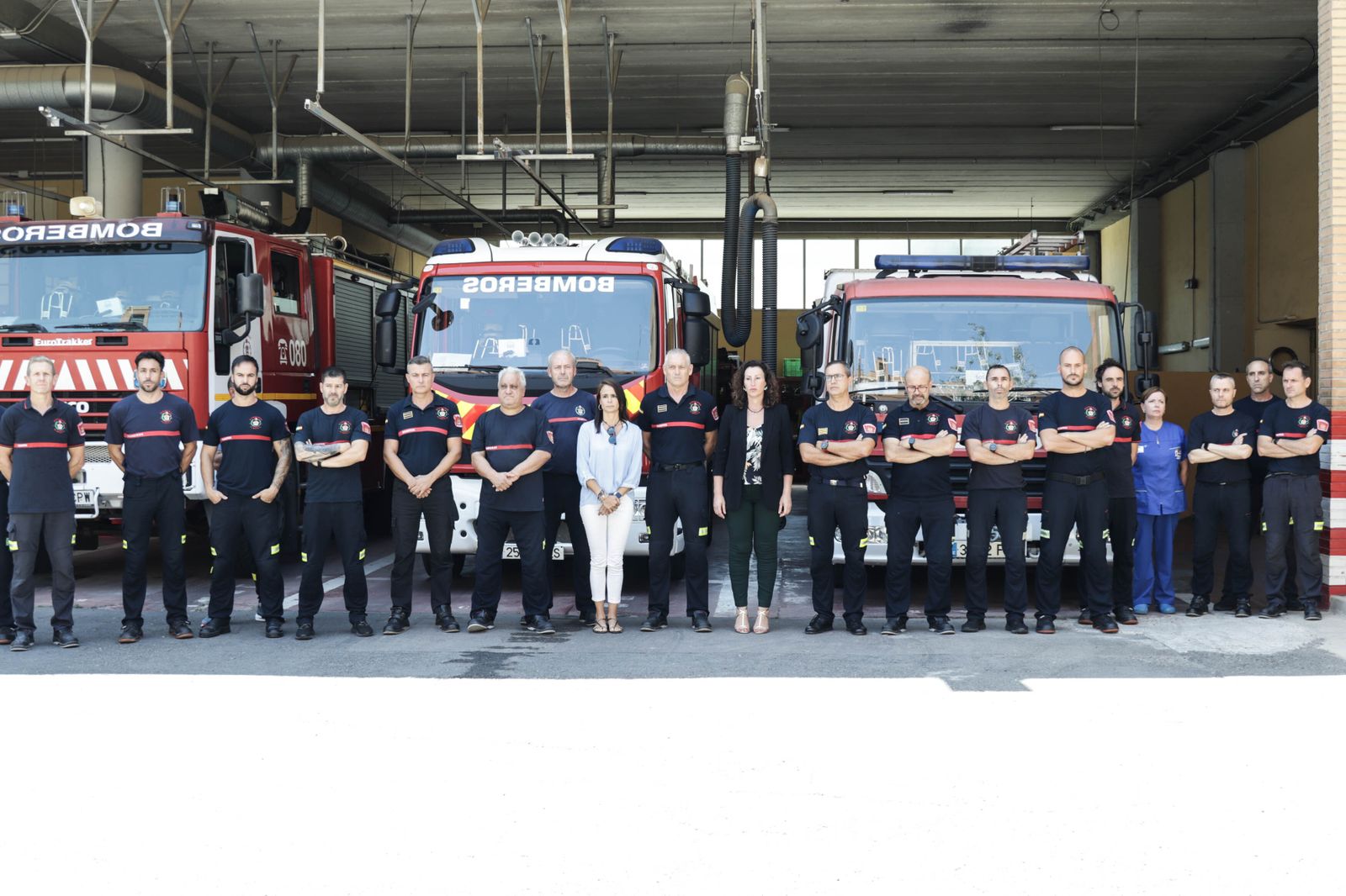 Minuto de silencio de los bomberos de Almería capital,