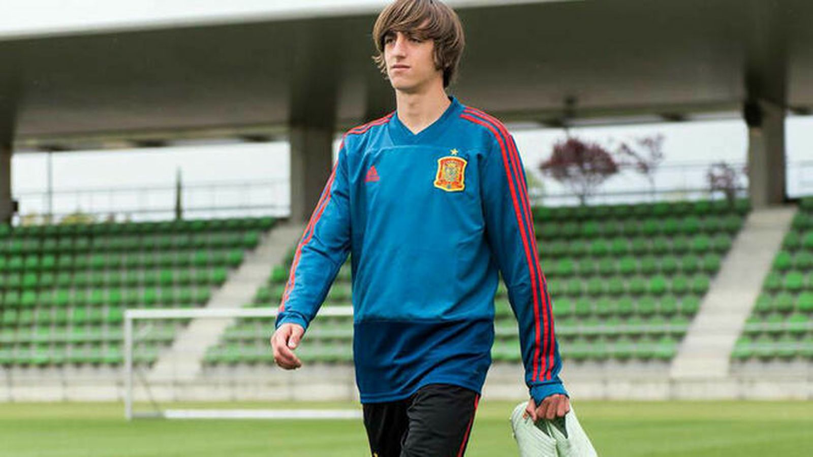 El sevillista Bryan Gil, en una de sus presencias con la selección española.