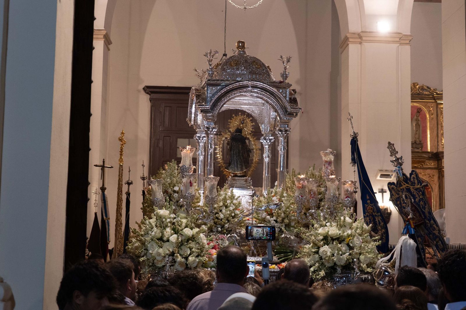Imágenes del traslado de Nuestra Señora de la Cinta a la Parroquia Mayor de San Pedro
