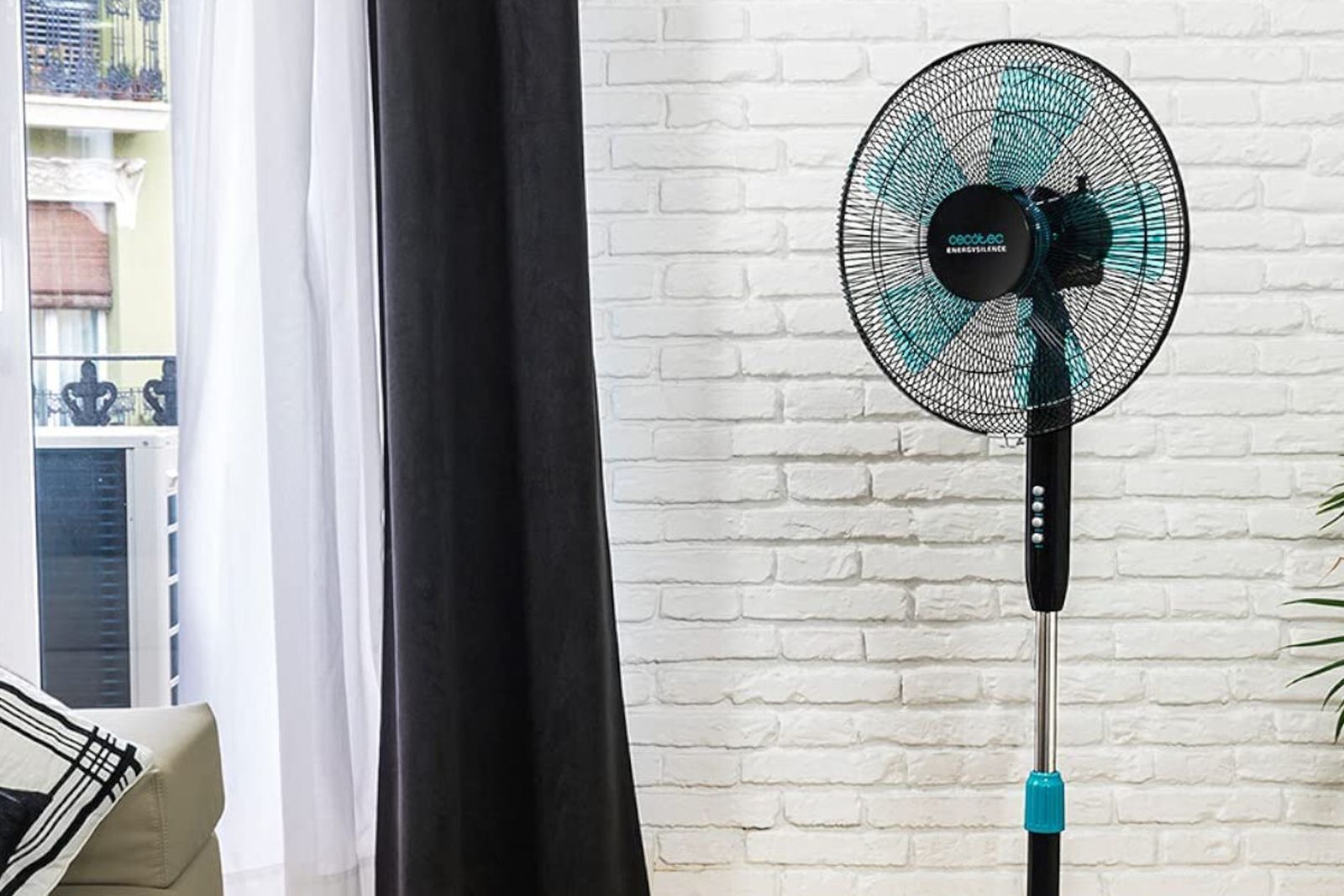 Haz frente al calor con este ventilador de Cecotec ¡ahora por menos de la mitad de precio!