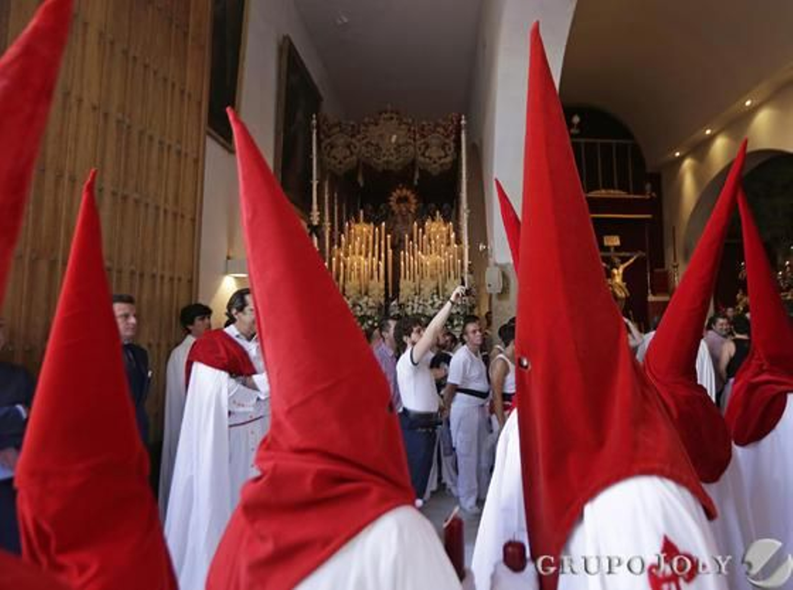 Foto: Pascual · Lobo· Aranda · Garcia y M. A. Gonzalez