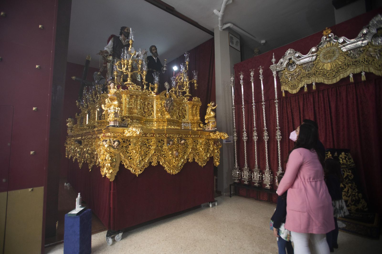 Fotos: La cofradía del Despojado, en San Andrés y con exposición