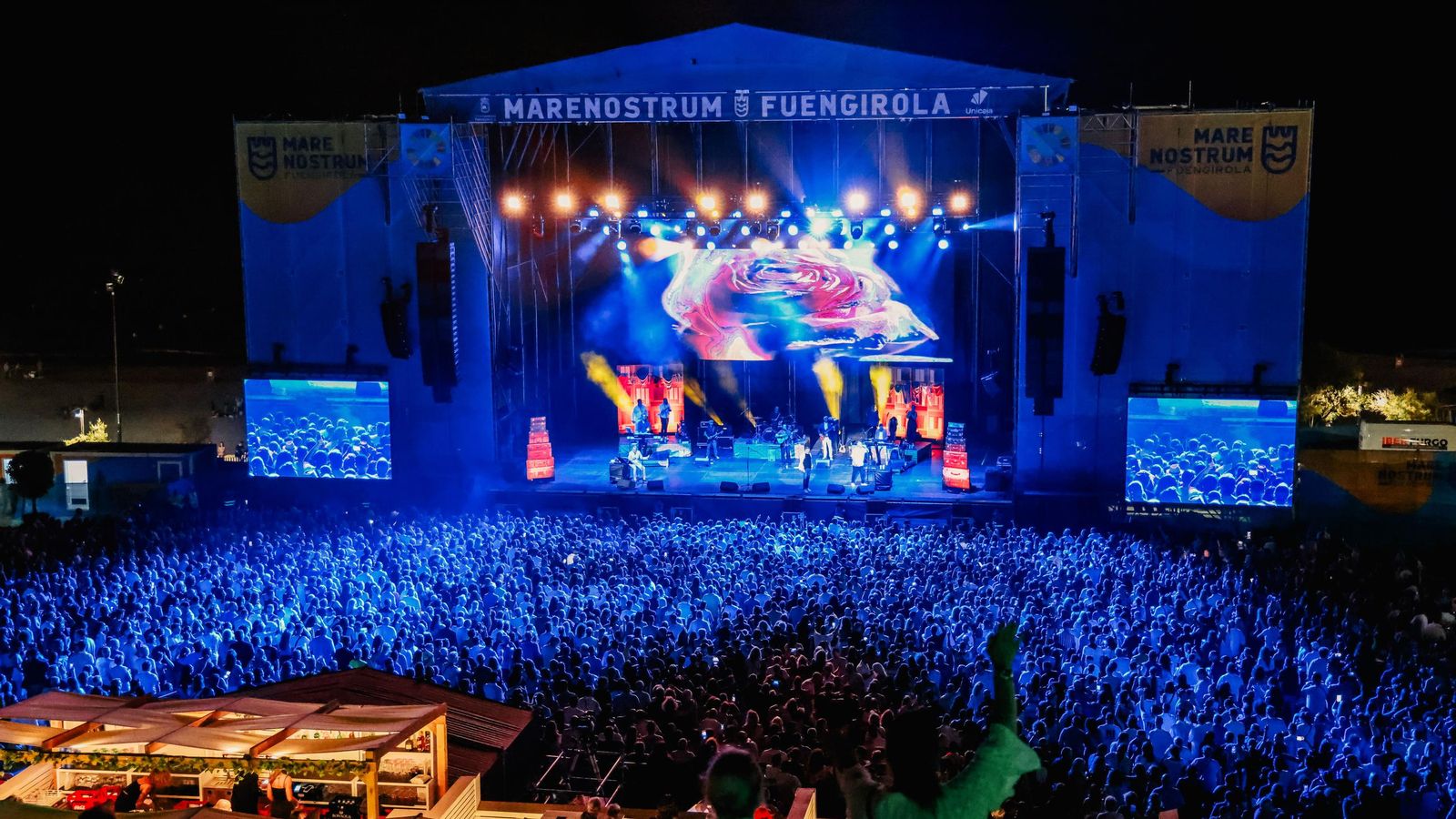 Vista panorámica del concierto de Los Chichos