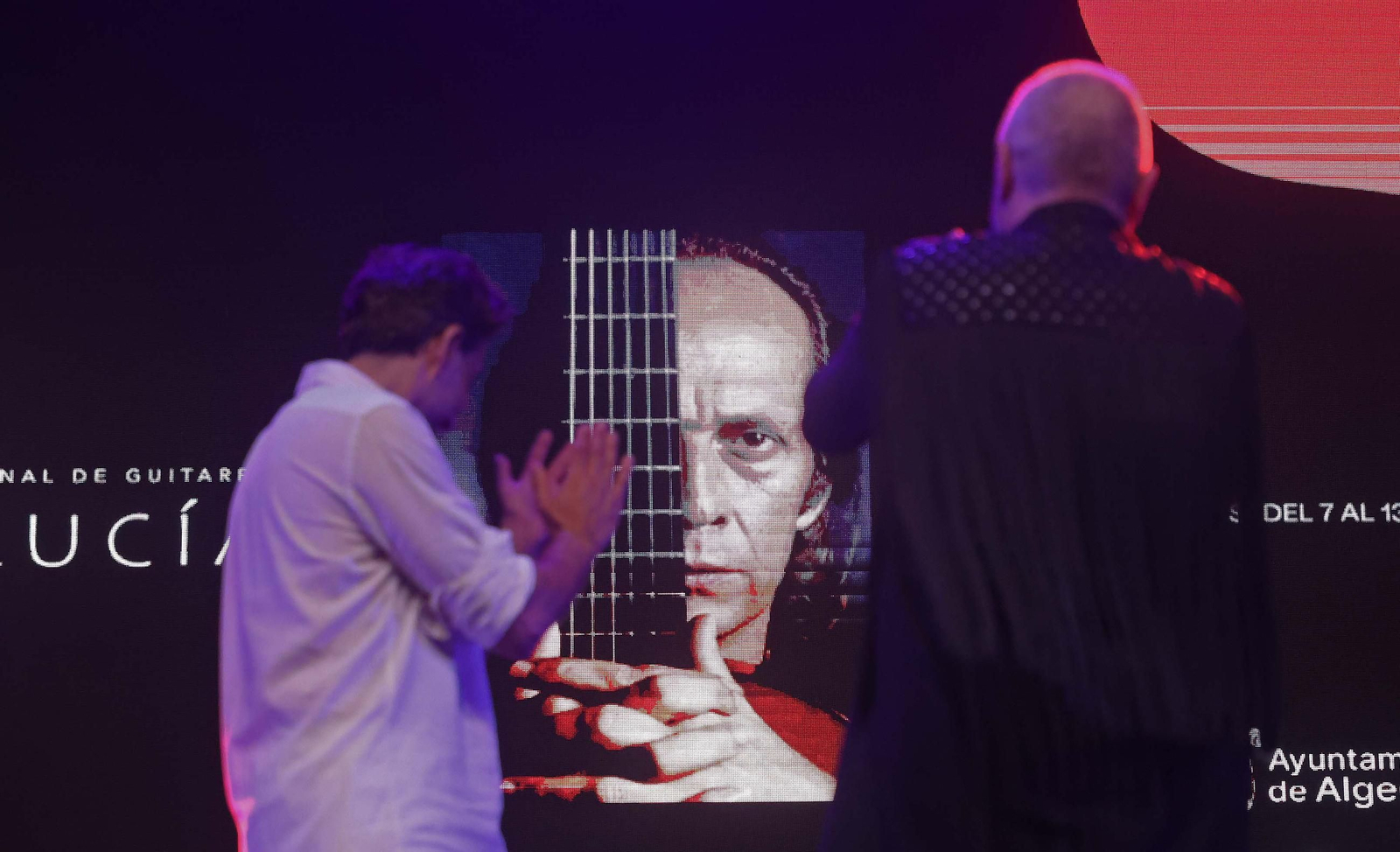 Fotos de la tercera sesión del XI Encuentro Internacional de Guitarra Paco de Lucía en Algeciras: Joni Jiménez y Antonio Canales