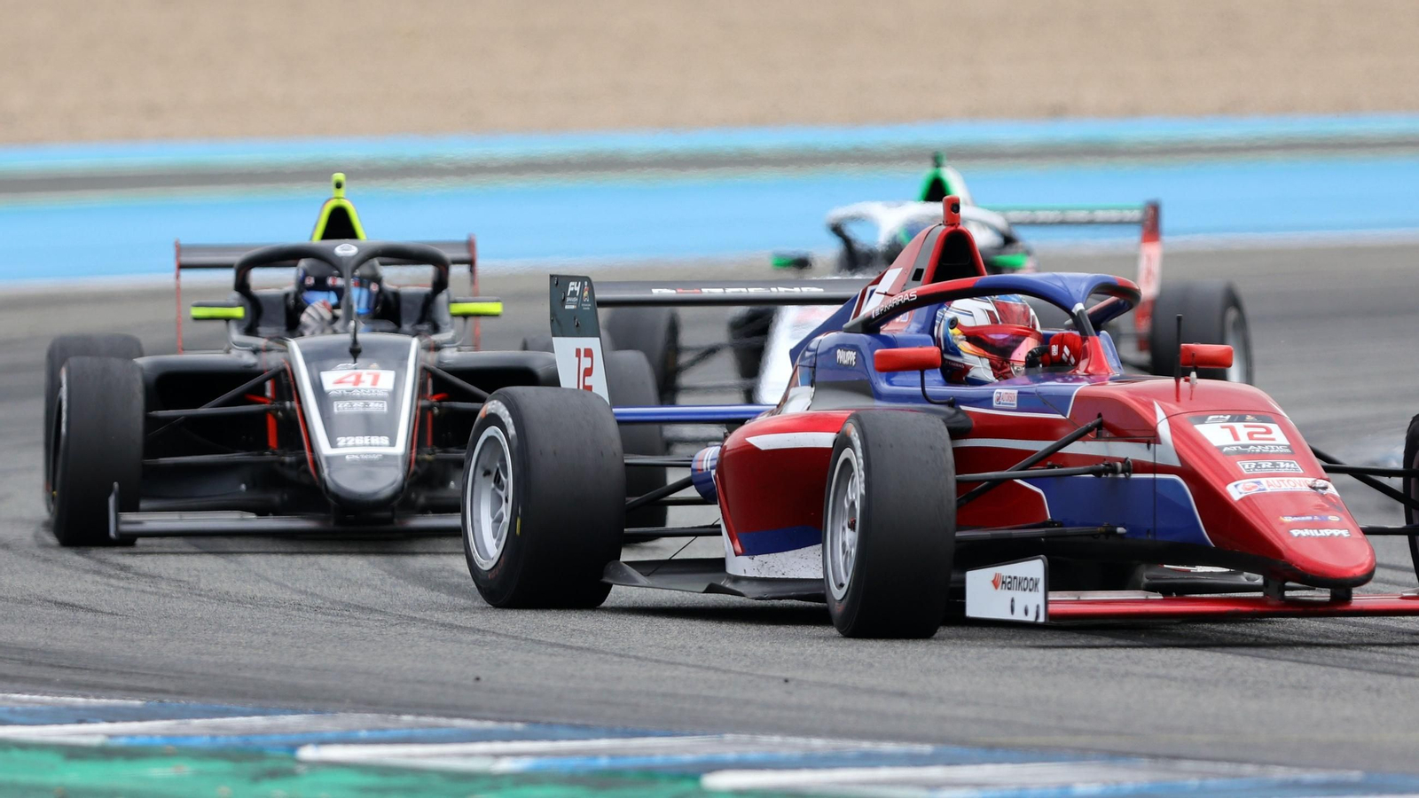 Imágenes del gran ambiente de fiesta en la Racing Weekend y el 40 aniversario del Circuito de Jerez
