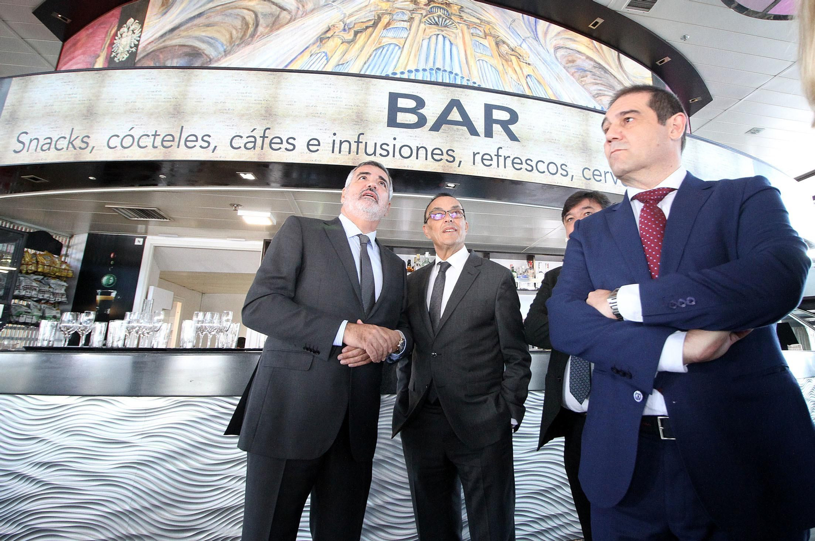 Balearia,  Fred Olsen y el Puerto de Huelva presentan la nueva línea entre Huelva y Canarias, en imágenes