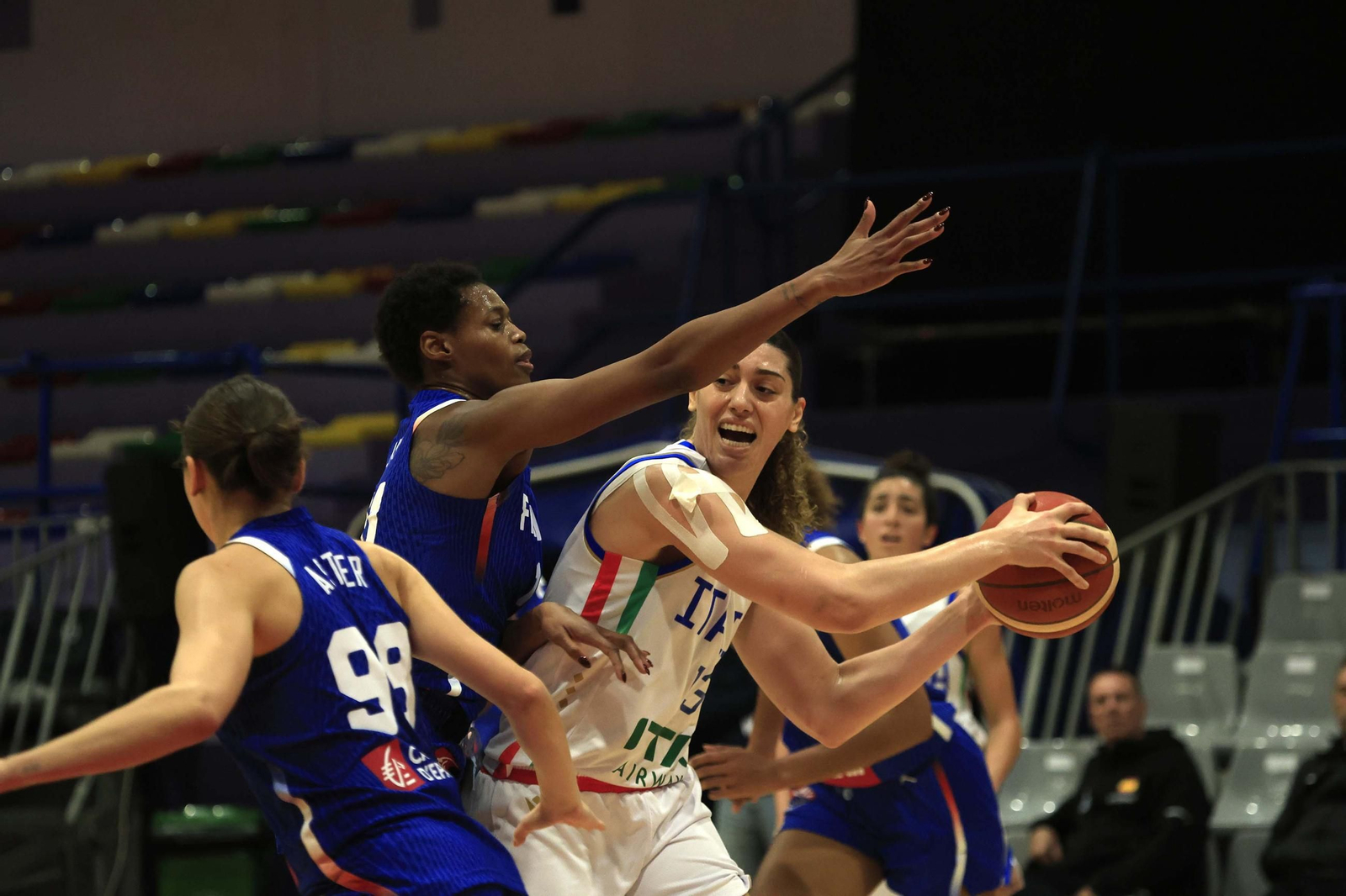 019 Italia - Francia.jpg