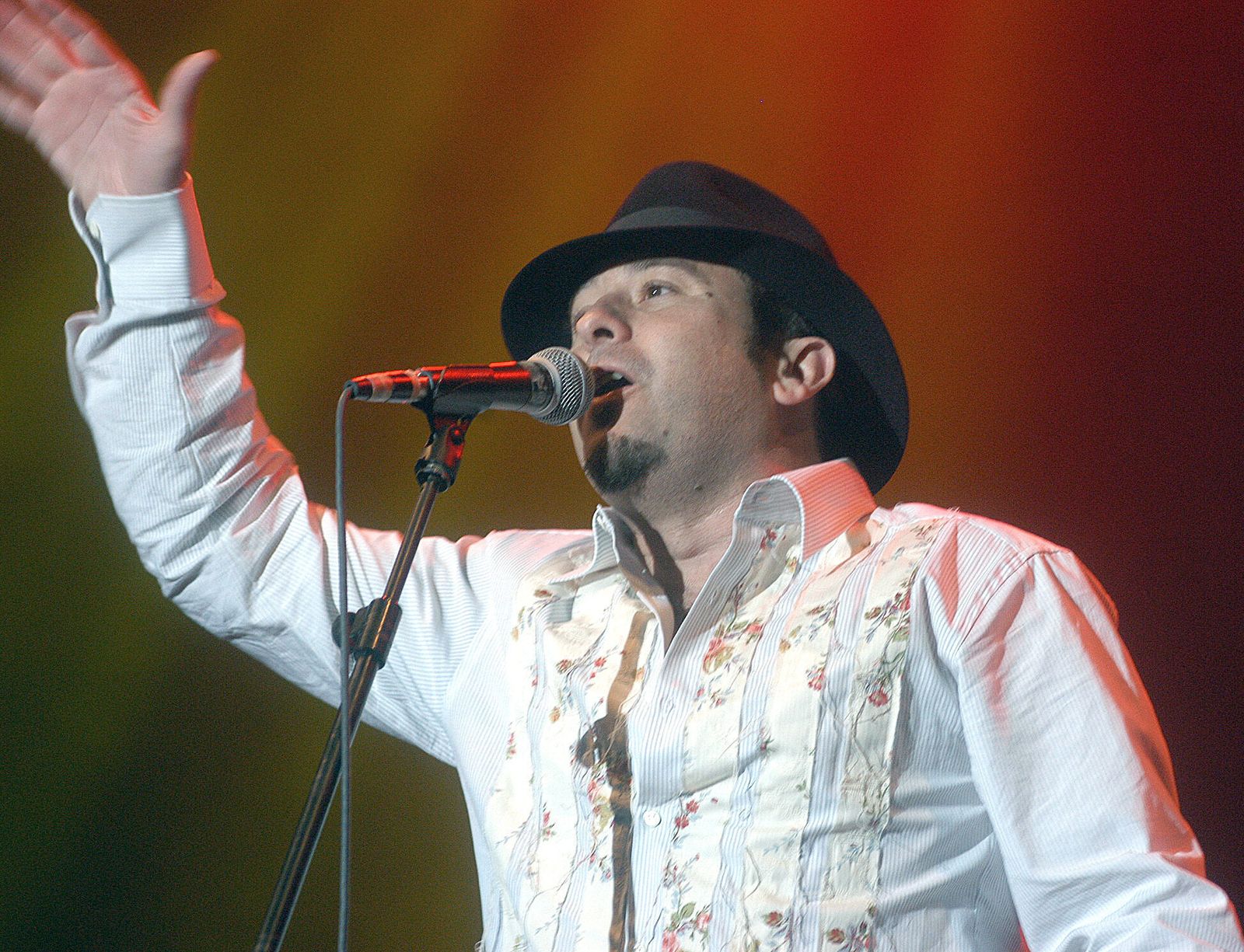 José Luis Figuereo 'El Barrio', en su concierto en el Teatro Real de Madrid.