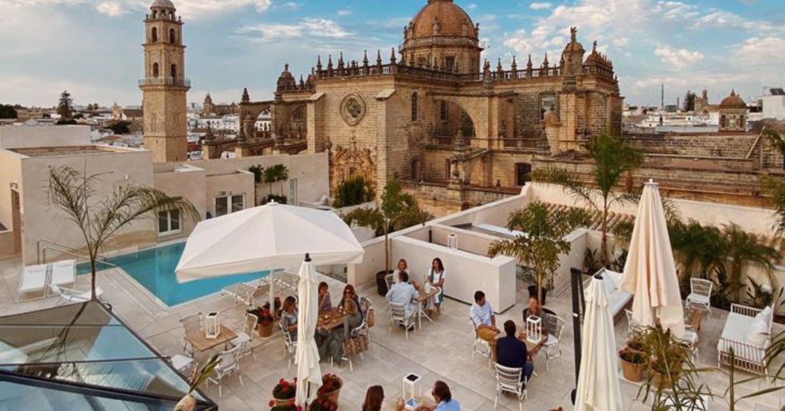 Terraza del Hotel Bodega Tío Pepe