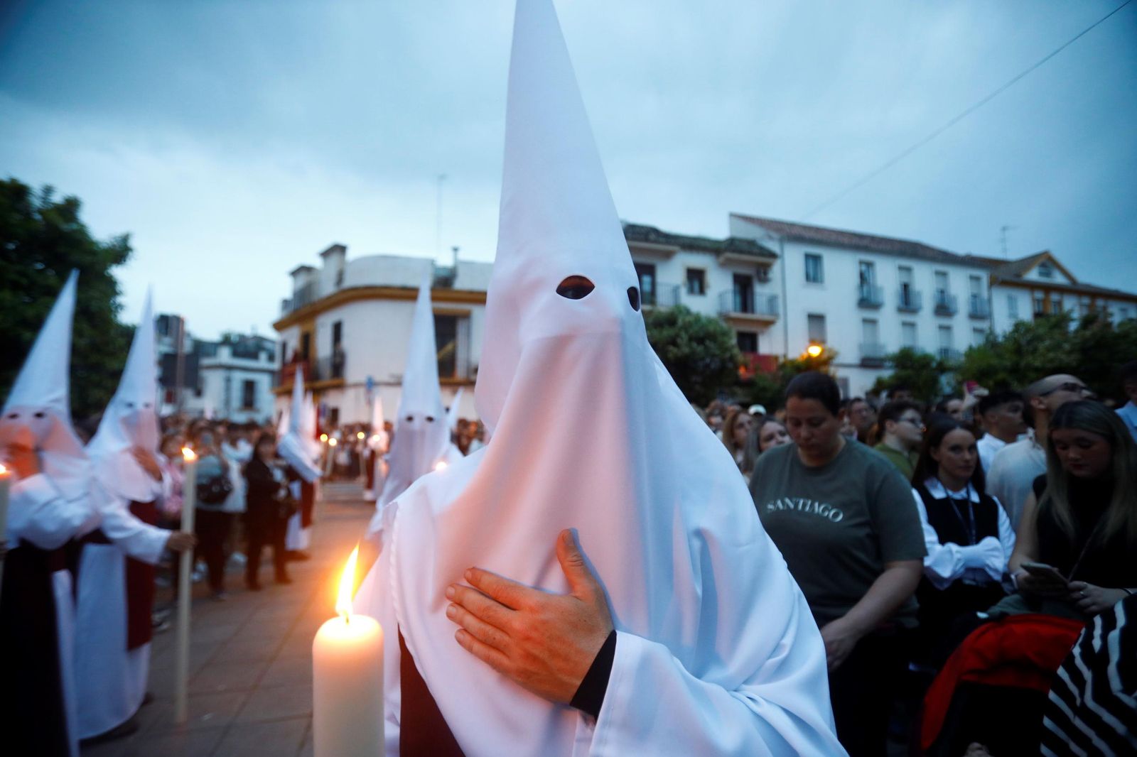 La procesión del Señor de la Salud de Puerta Nueva, en imágenes