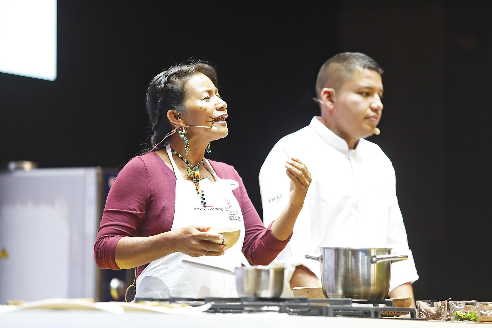 Binómico: Imágenes de la jornada de la jornada de martes en el congreso gastronómico Iberoamericano