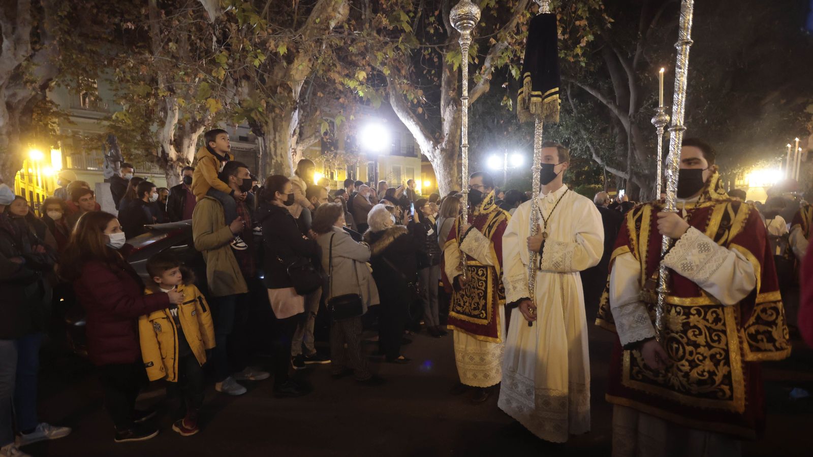 Las imágenes del traslado del Cristo de Burgos