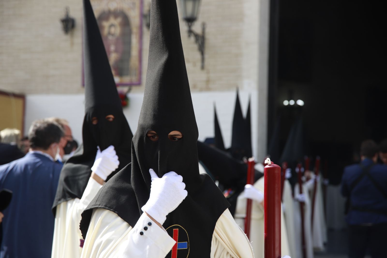 Fotos de La Hermandad de San Pablo  un Lunes Santo en la Semana Santa de Sevilla