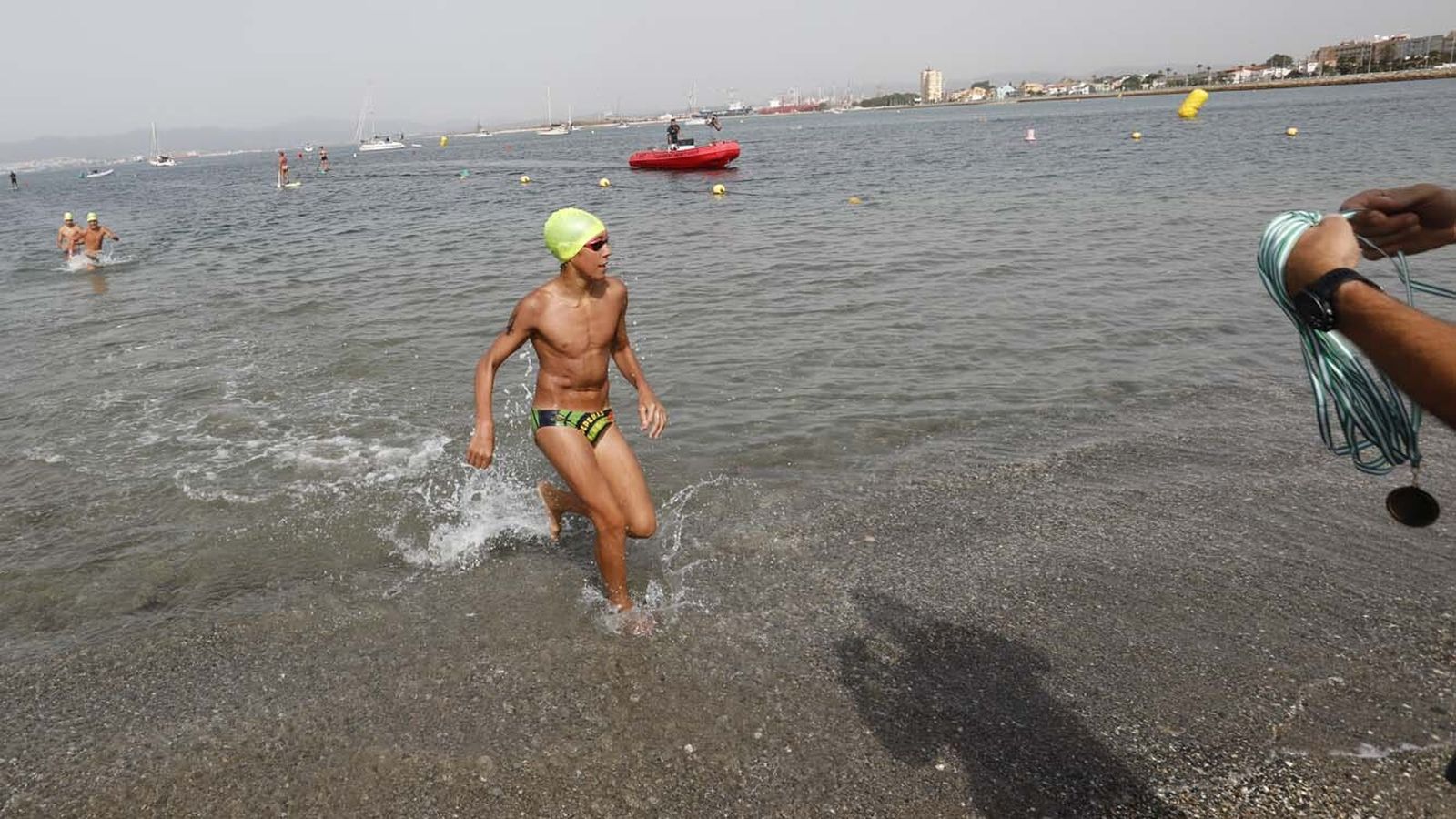 Las fotos de la IX Tragamillas solidaria de la Línea