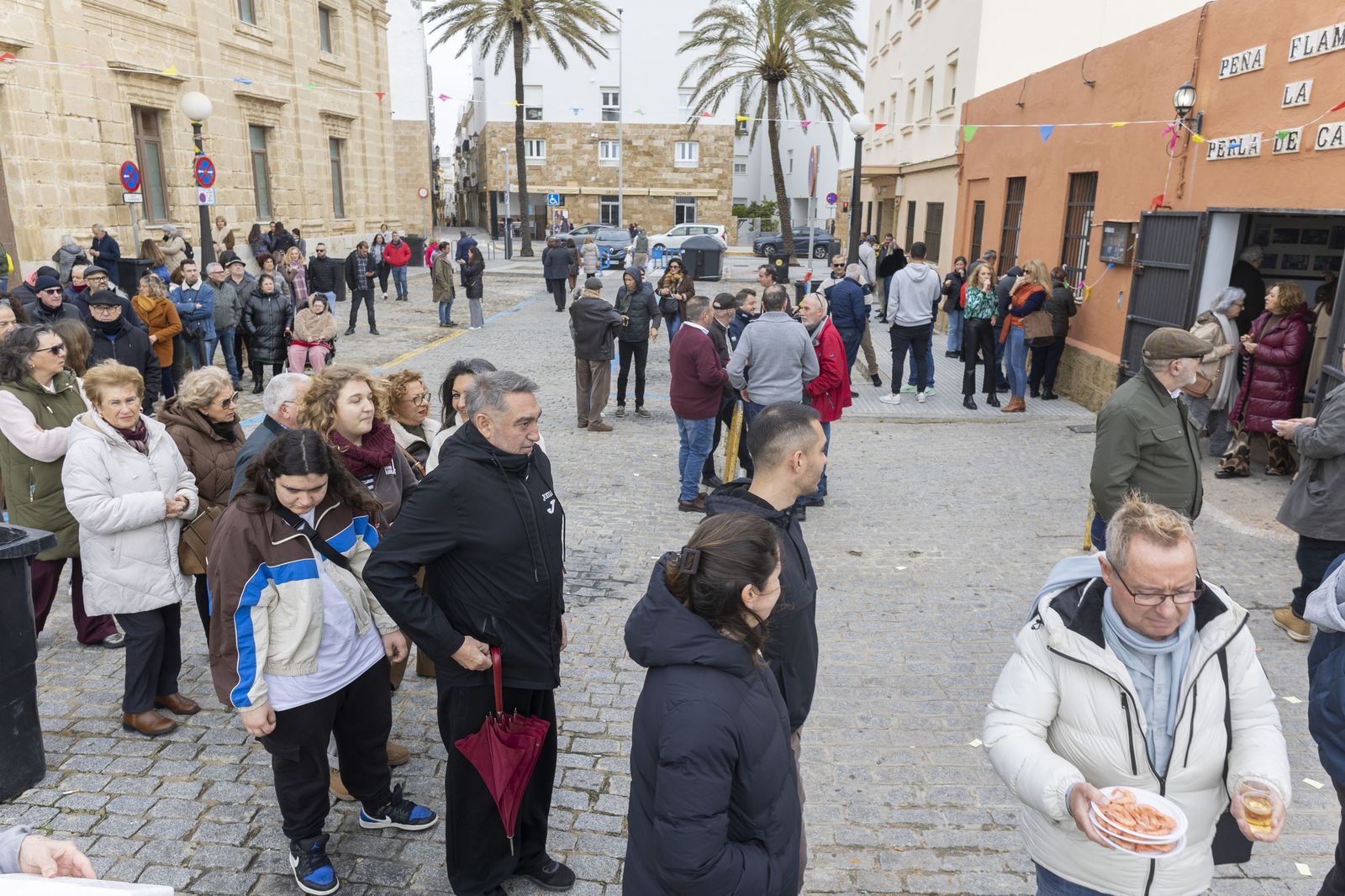Las imágenes de la Chicharronada y la Gambada del Carnaval de Cádiz 2025