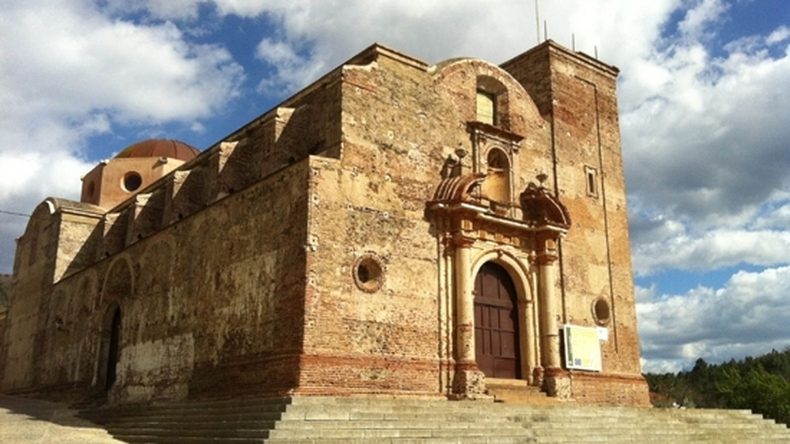 El conocido como Monumento.