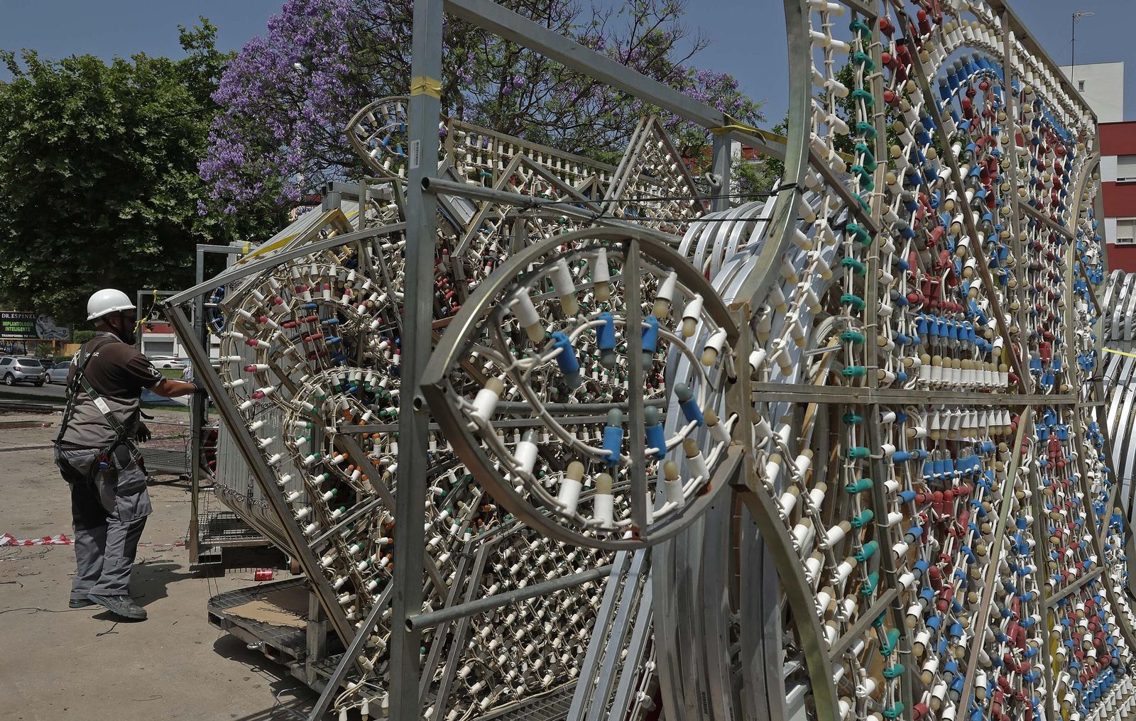 Fotos del montaje de la Feria Real de Algeciras 2025