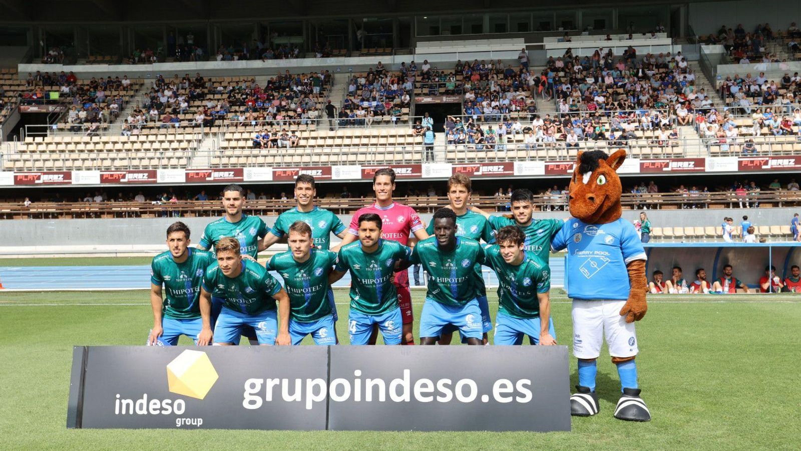 Romerito sólo hizo un cambio, regresó Hugo tras su sanción por el castigado Rafa Parejo.