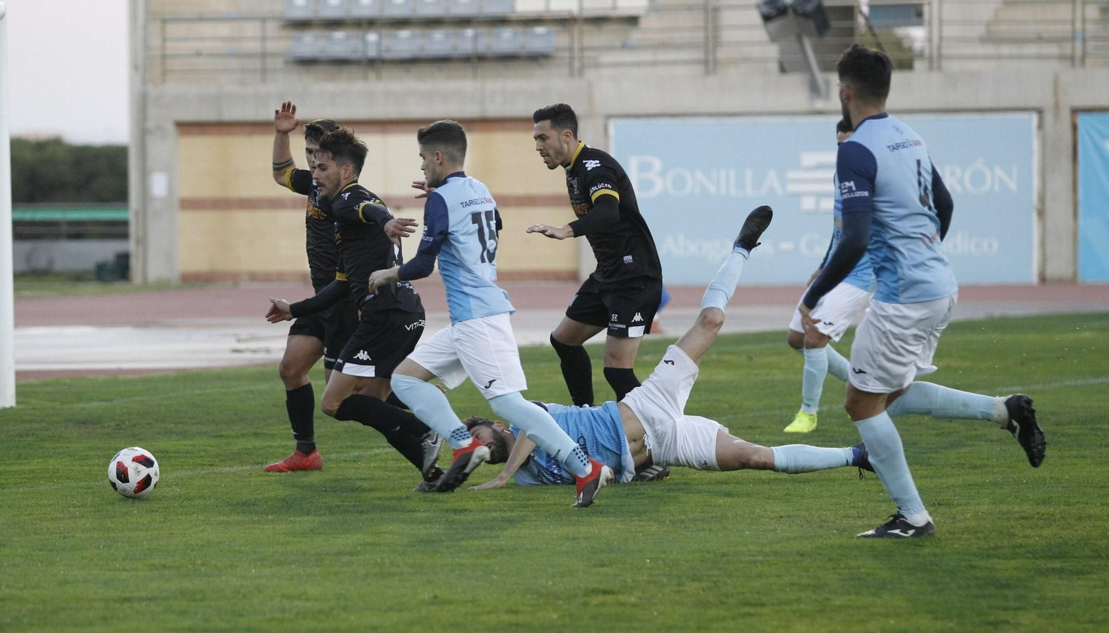 Una imagen de un partido del pasado curso en Santo Domingo.