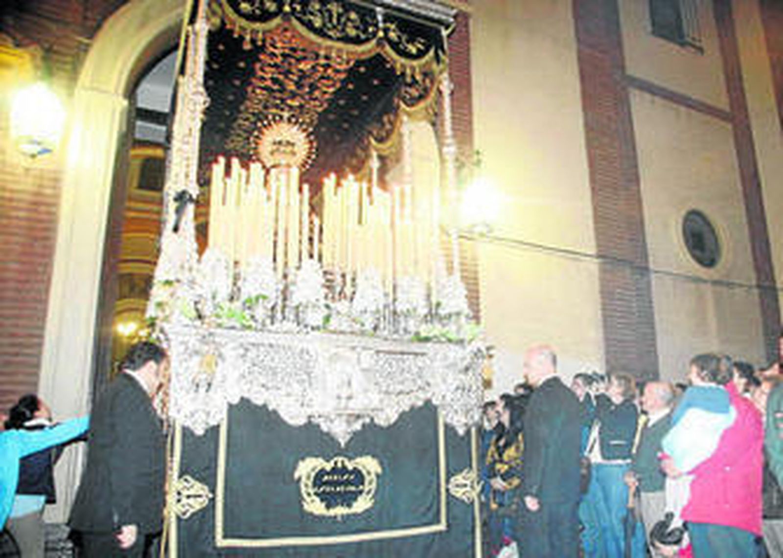Virgen del Consuelo en su salida procesional.