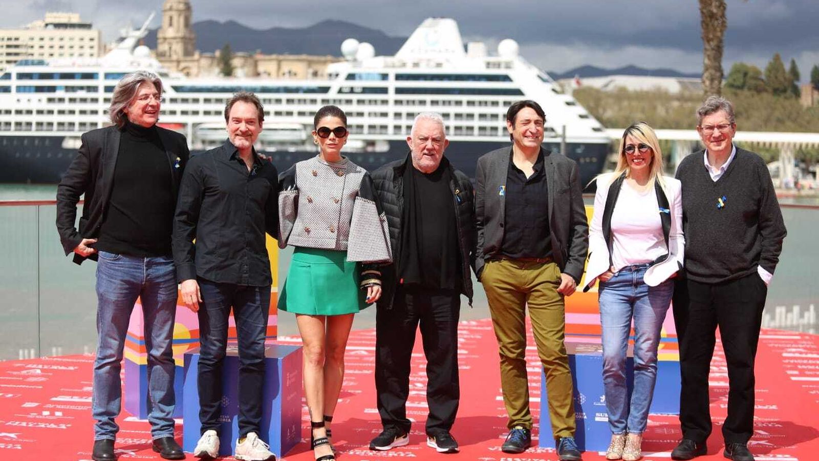 Equipo de la película 'Llegaron de noche' en el Festival de Málaga.