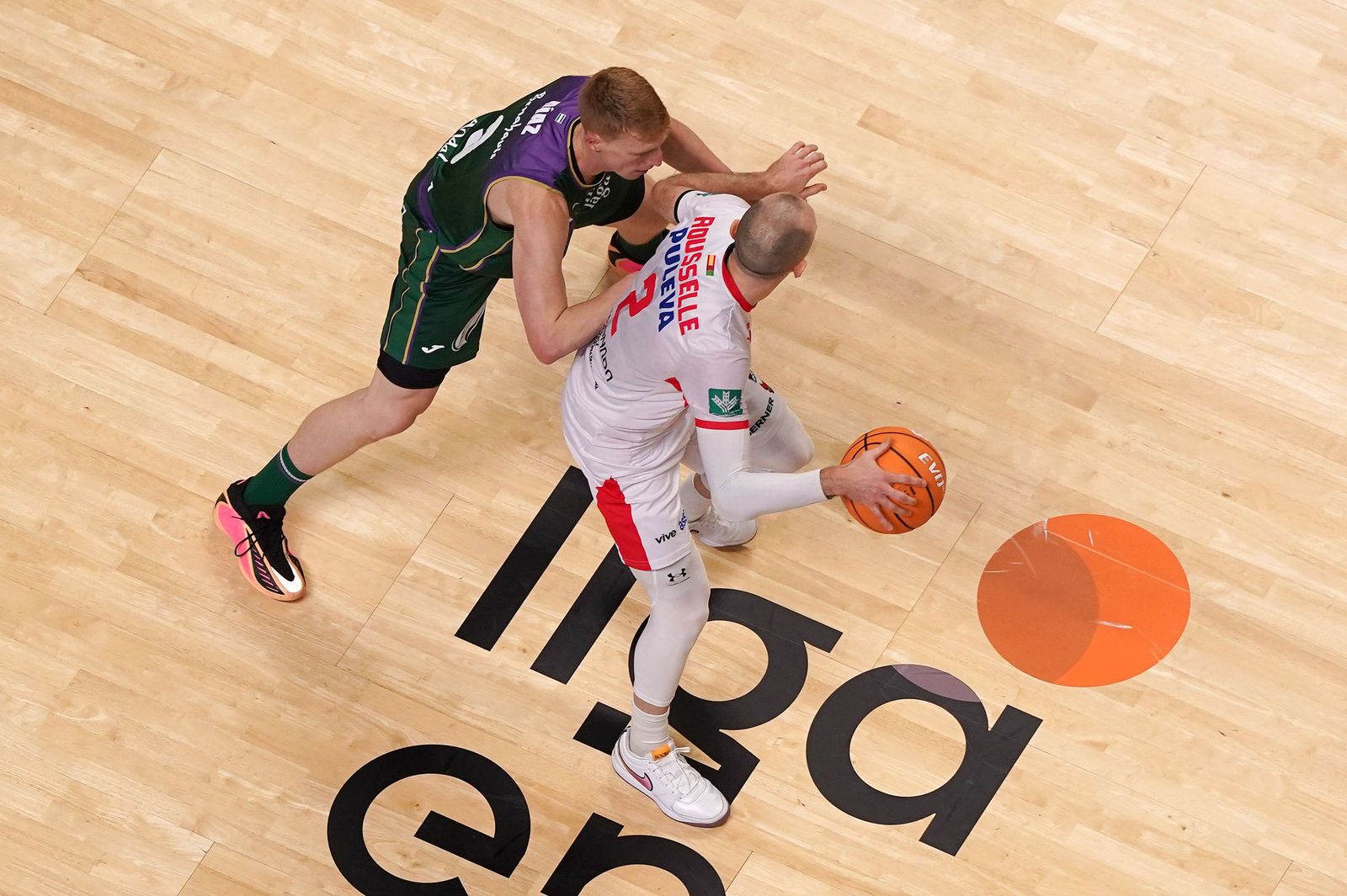 El Unicaja-Covirán Granada, en fotos