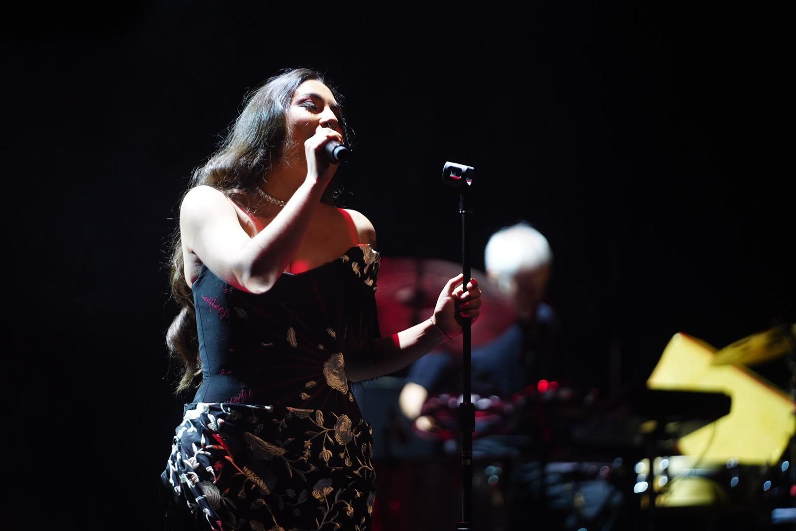 El concierto de María José Llergo en Pozoblanco