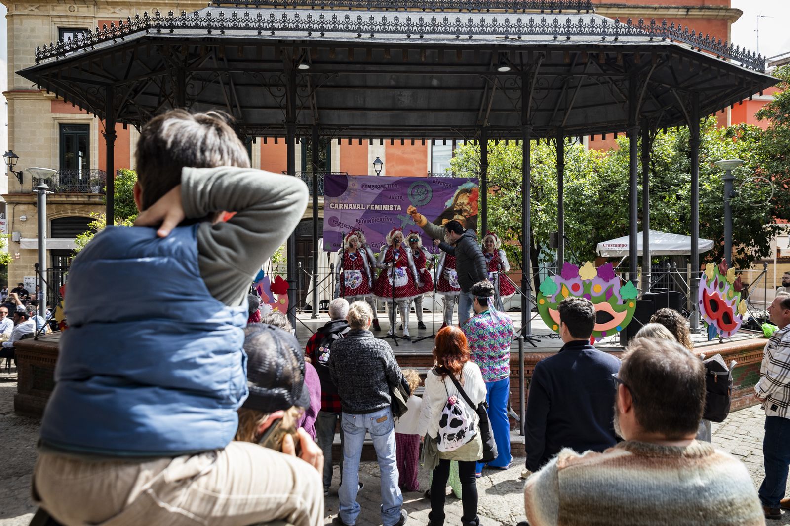 8M en Jerez: Carnaval Feminista en la Plaza del Banco
