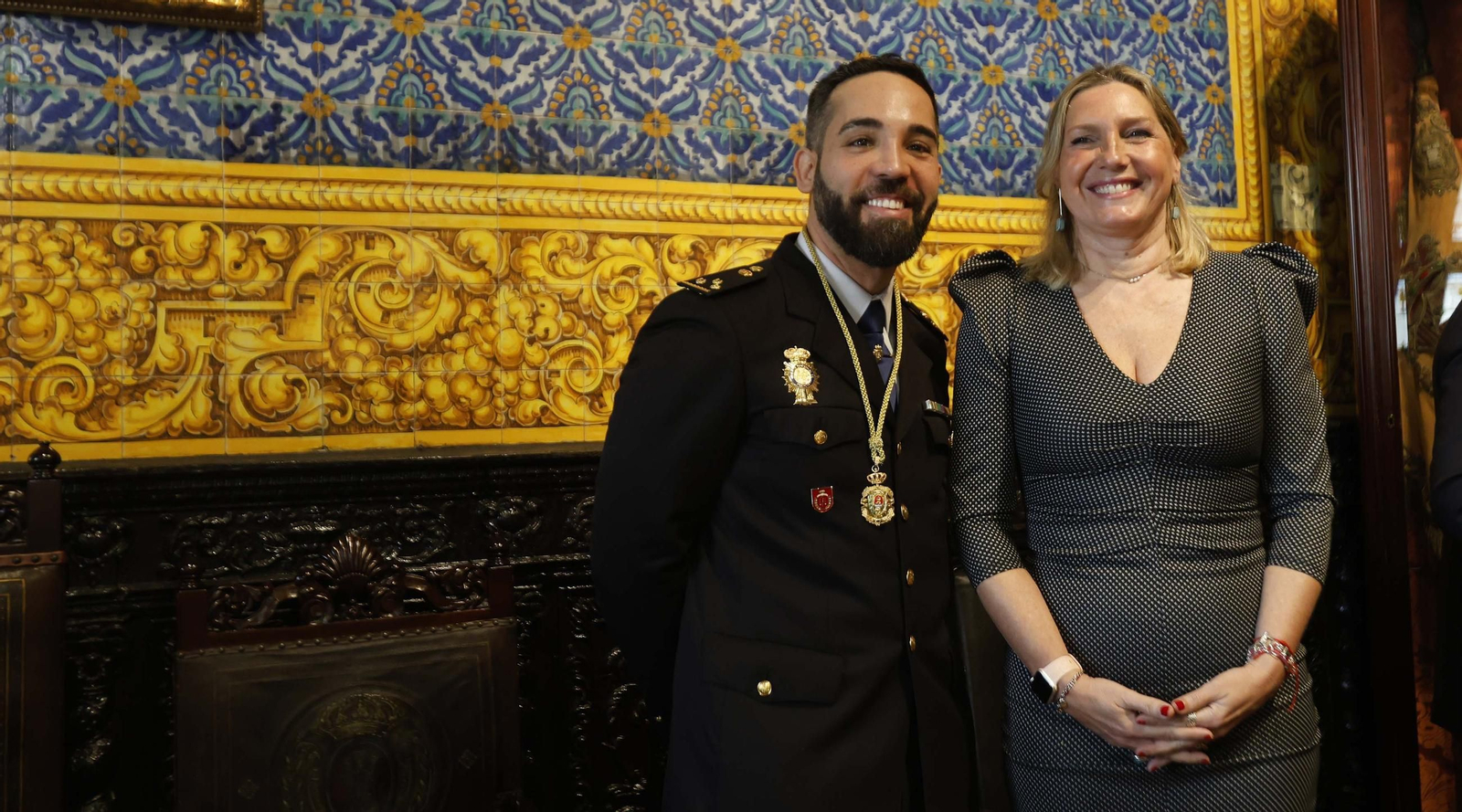 Las fotos del homenaje en Algeciras al inspector jefe de la Policía Nacional Francisco González Suárez