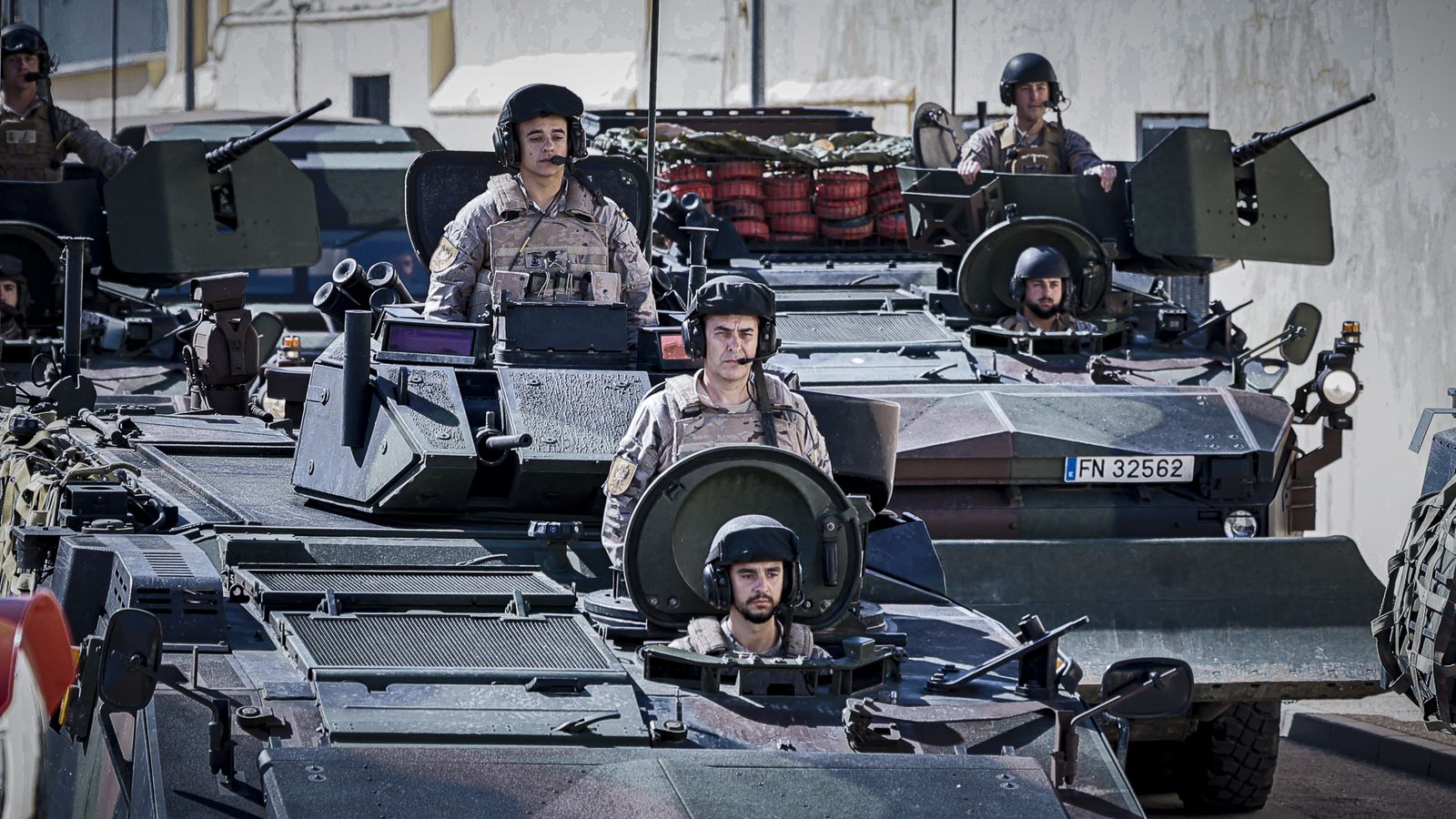 Las imágenes de la celebración del 489º Aniversario de la Infantería de Marina en Cádiz