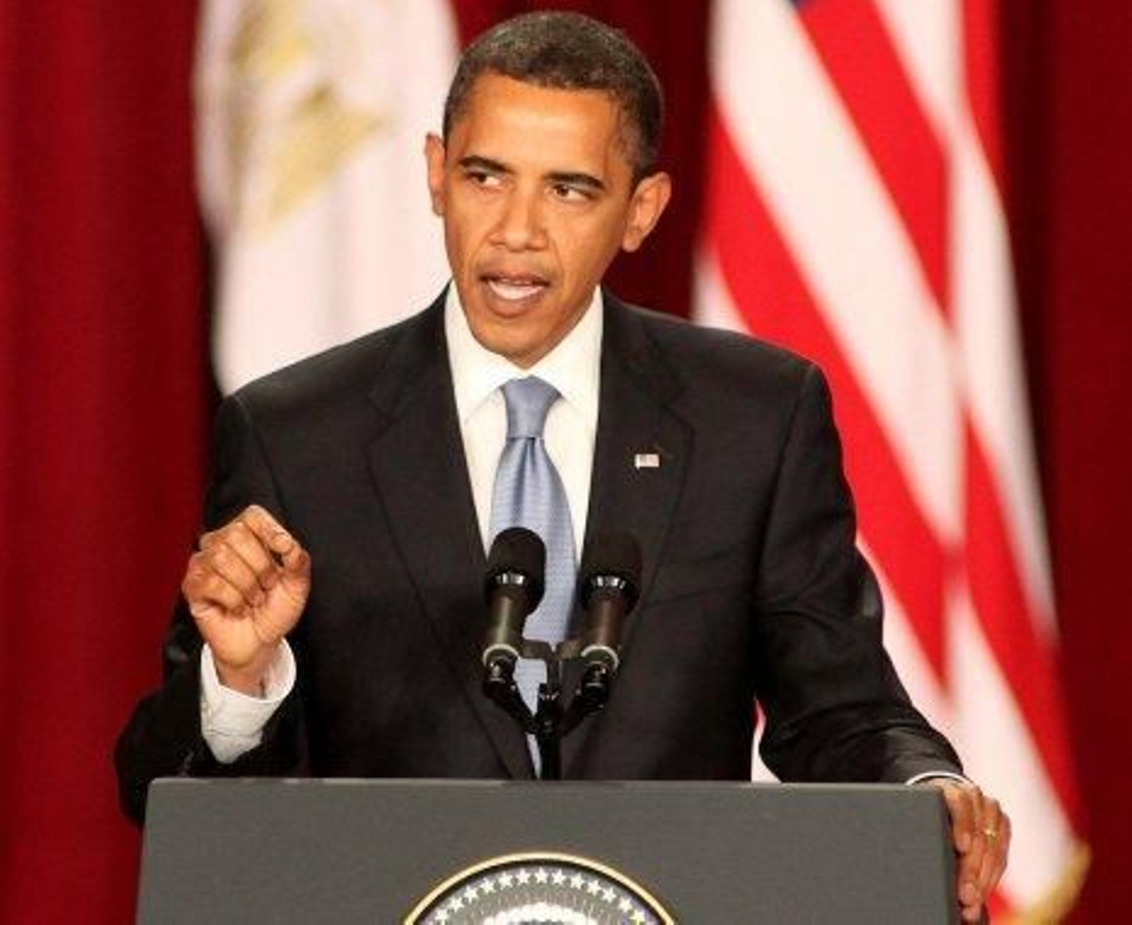 Obama ofrece a los musulmanes "un nuevo comienzo" basado en el respeto mutuo