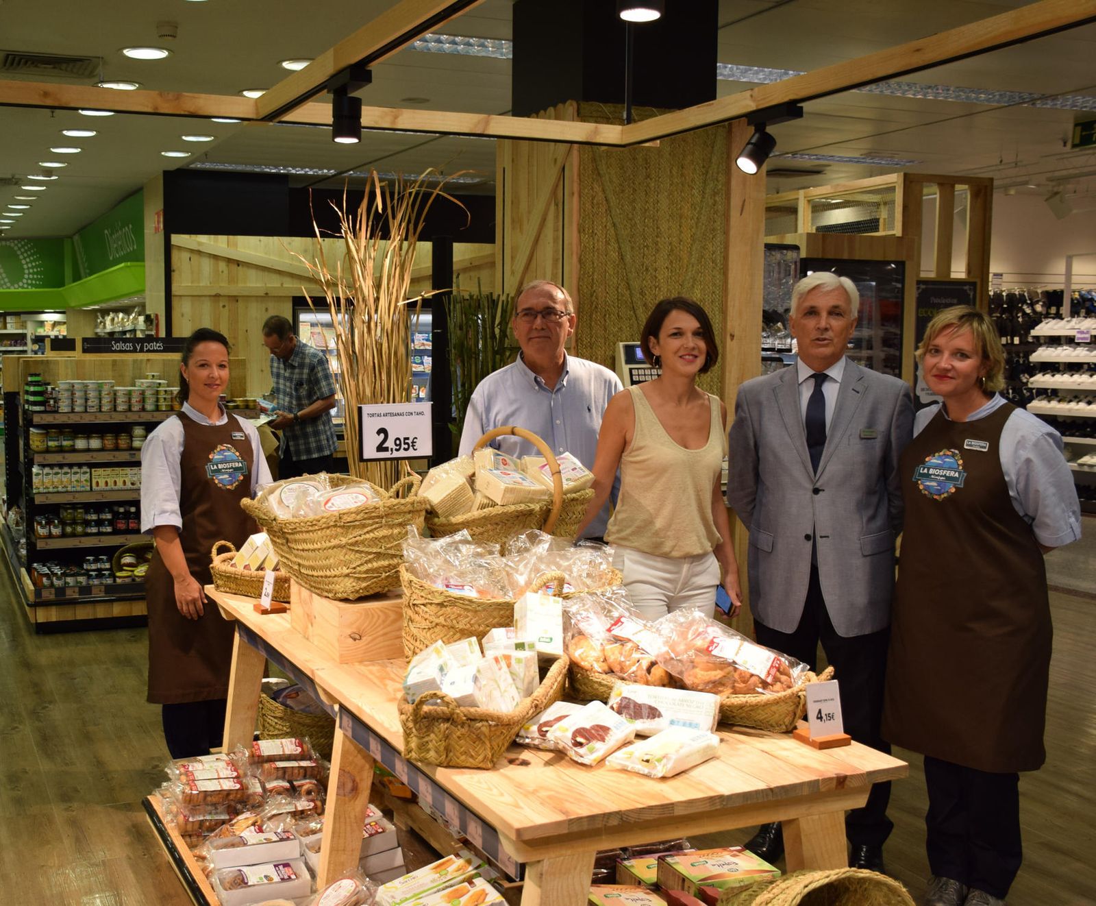 El espacio cuenta con una zona diferenciada del resto de la gran superficie.
