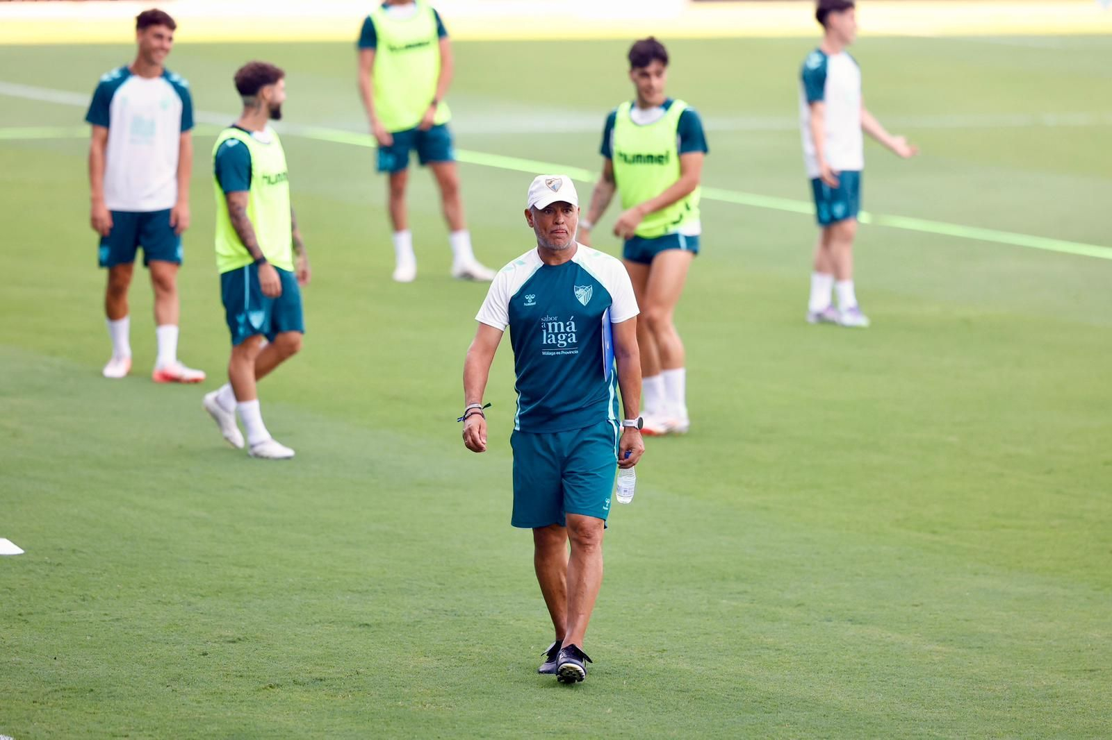 El Málaga CF, con la Real Sociedad B entre ceja y ceja